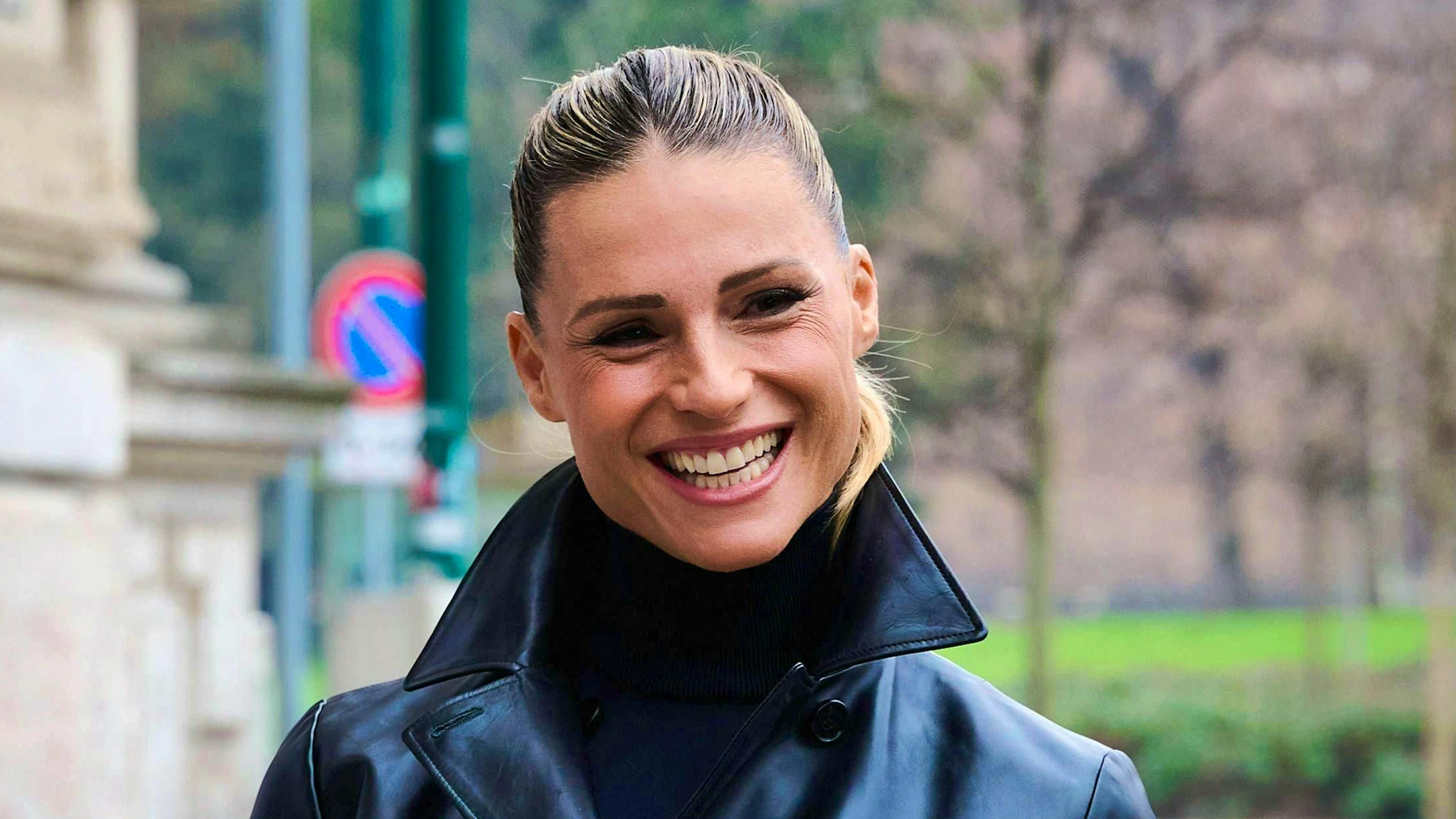 Michelle Hunziker spricht über Auroras bevorstehende Hochzeit und deutet neue Liebe an. 