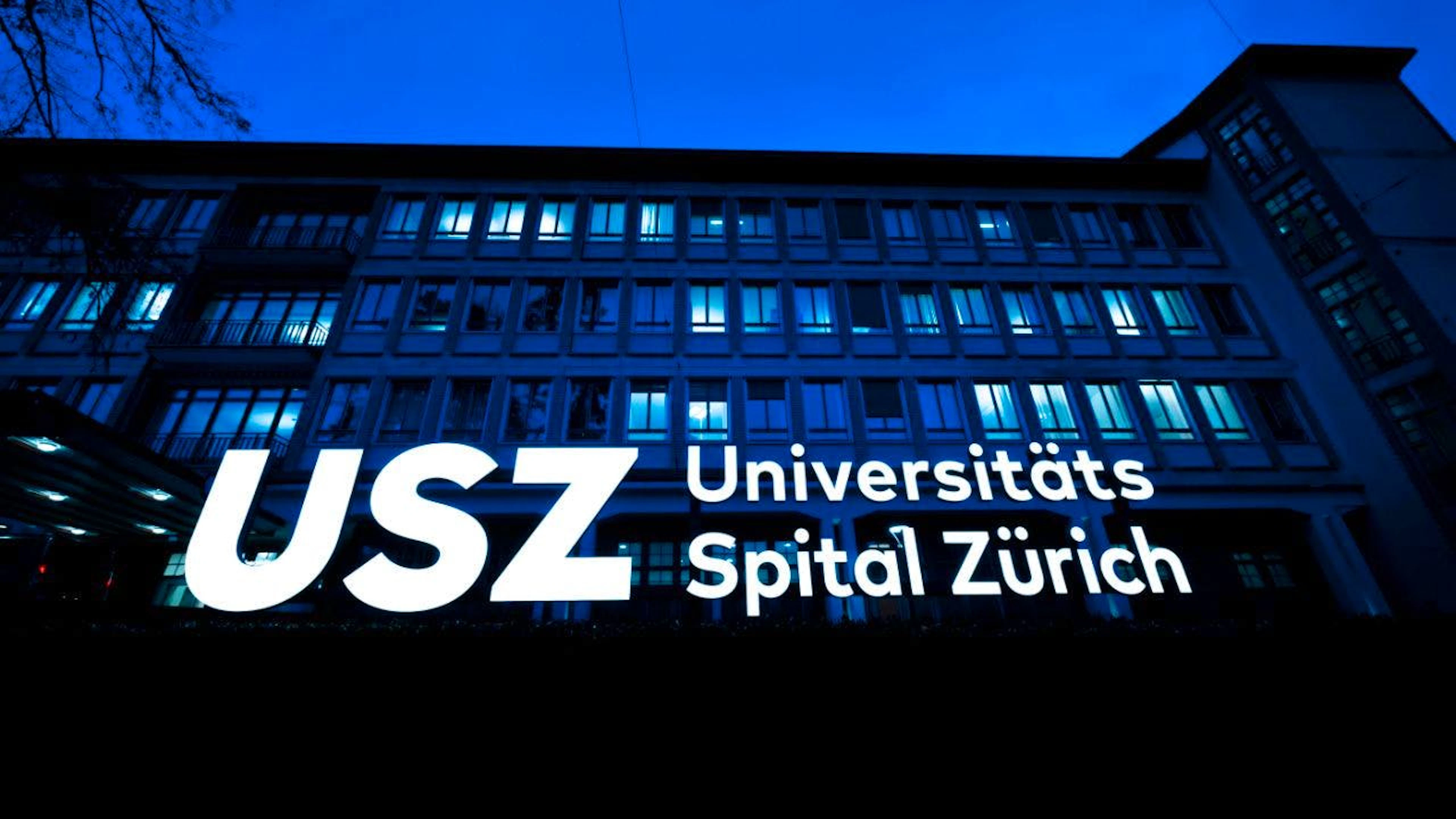 Am Universitätsspital Zürich wird eine mit dem Hantavirus infizierte Person behandelt