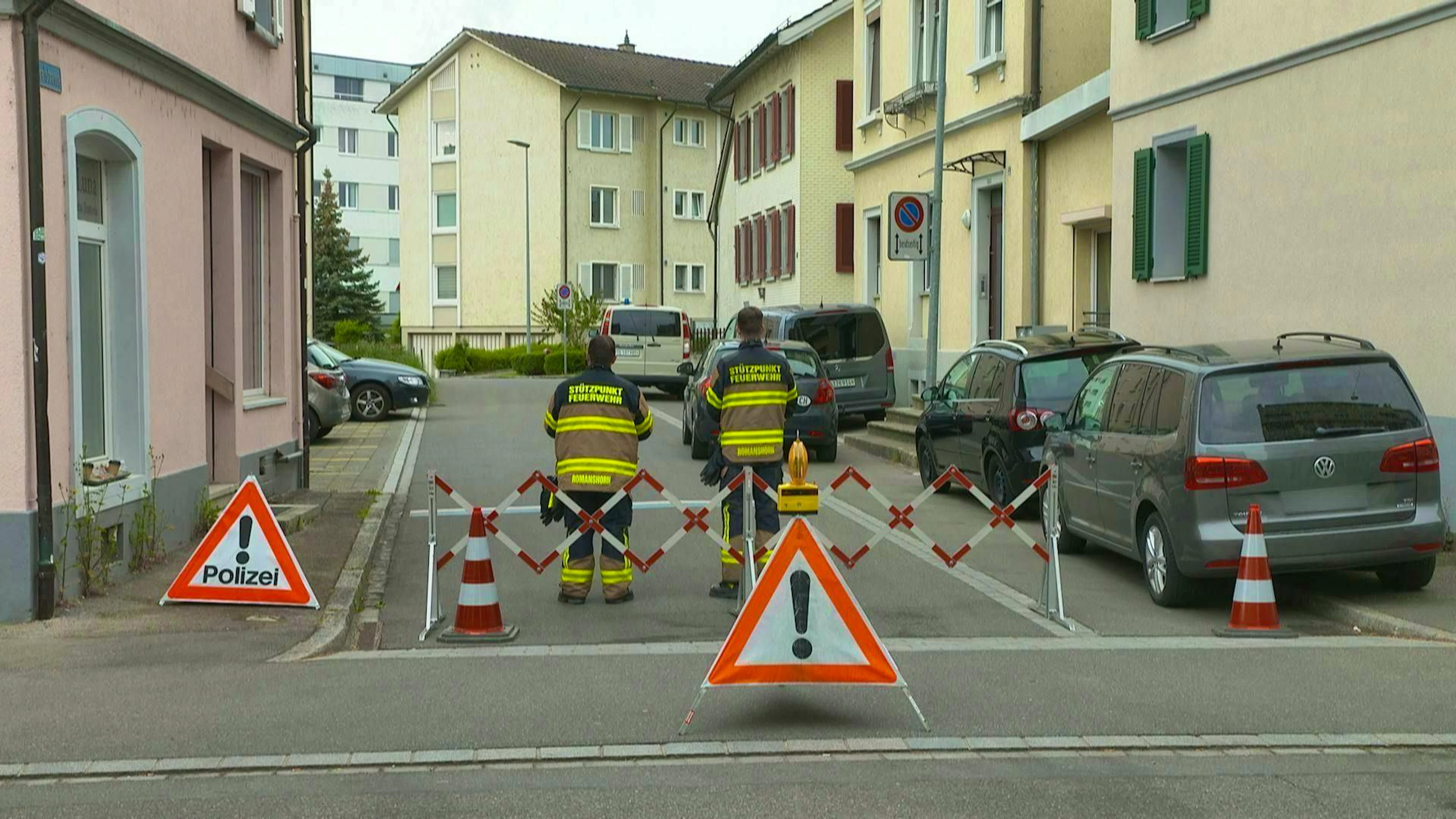 A major police operation is currently underway in Romanshorn.