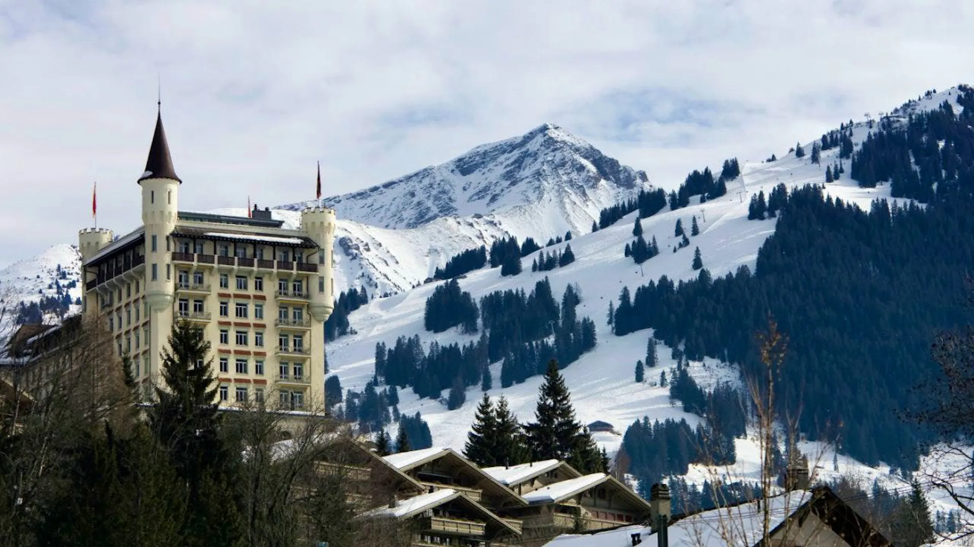 Chablets Gstaad: Billionaires Vie for Luxury Chalets Priced at 25 Million