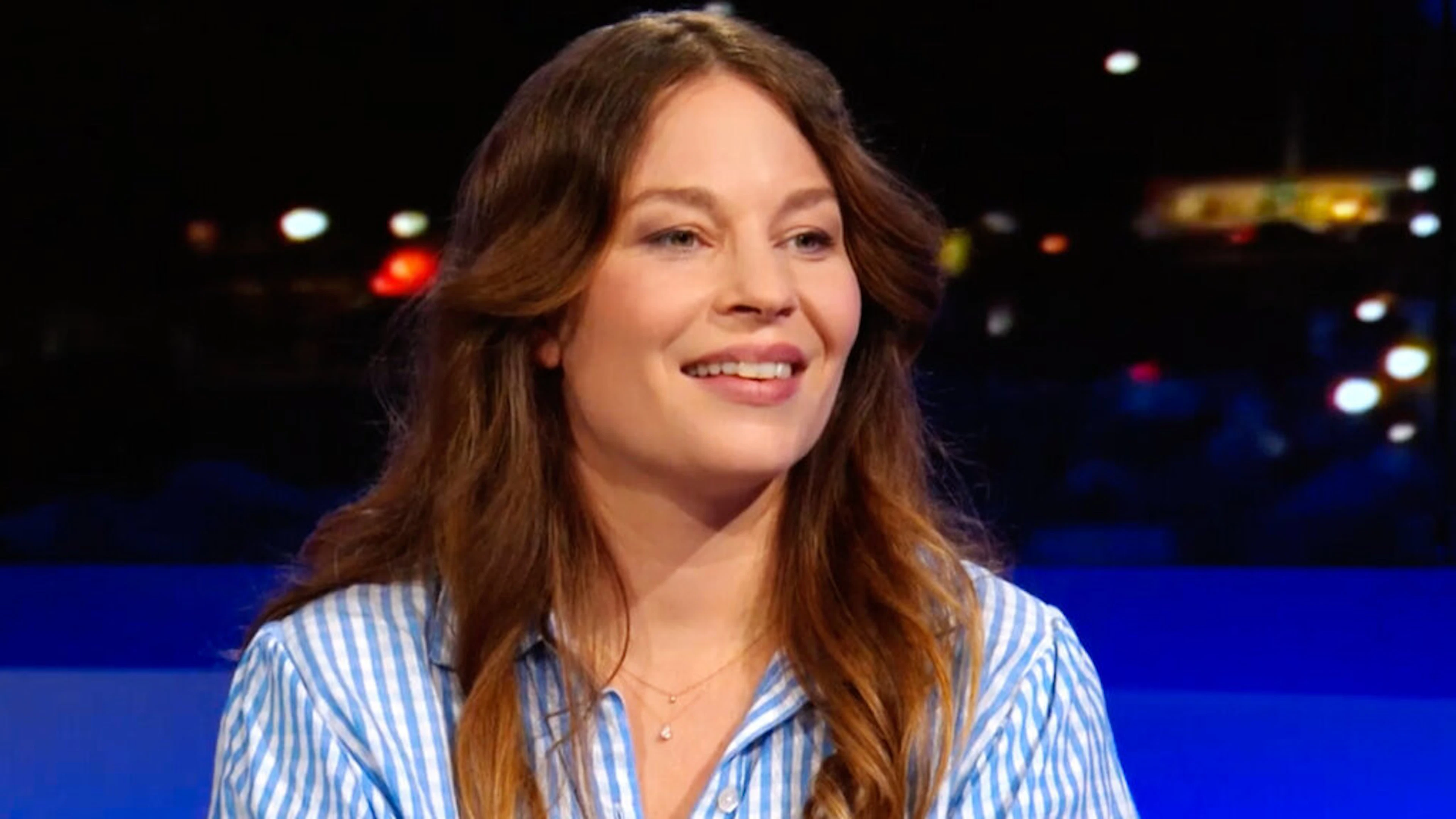LÄSSER - Die Talkshow mit Anna Rossinelli
