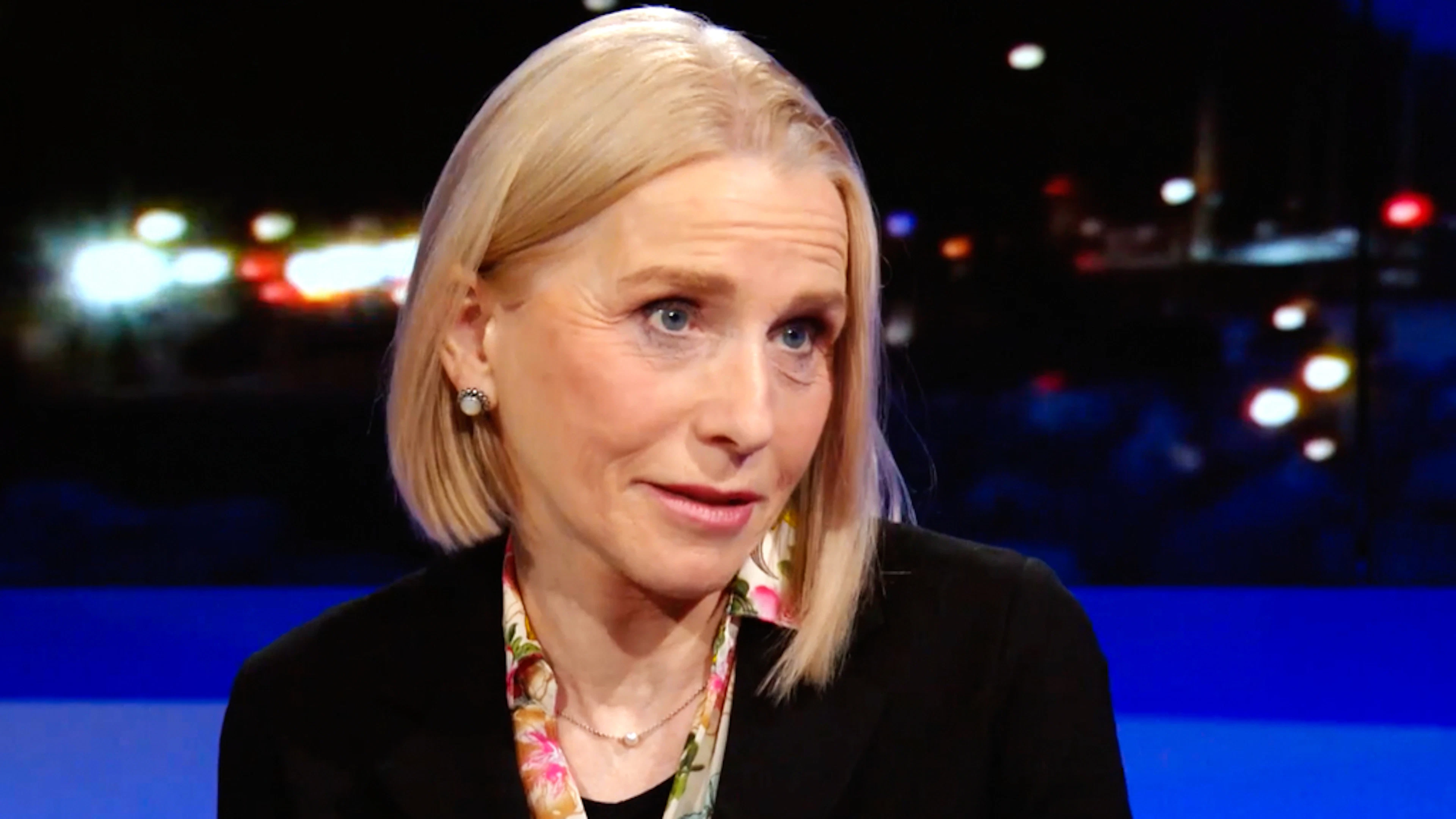 Astrologin Monica Kissling alias Madame Etoile bei «Lässer» zu Gast