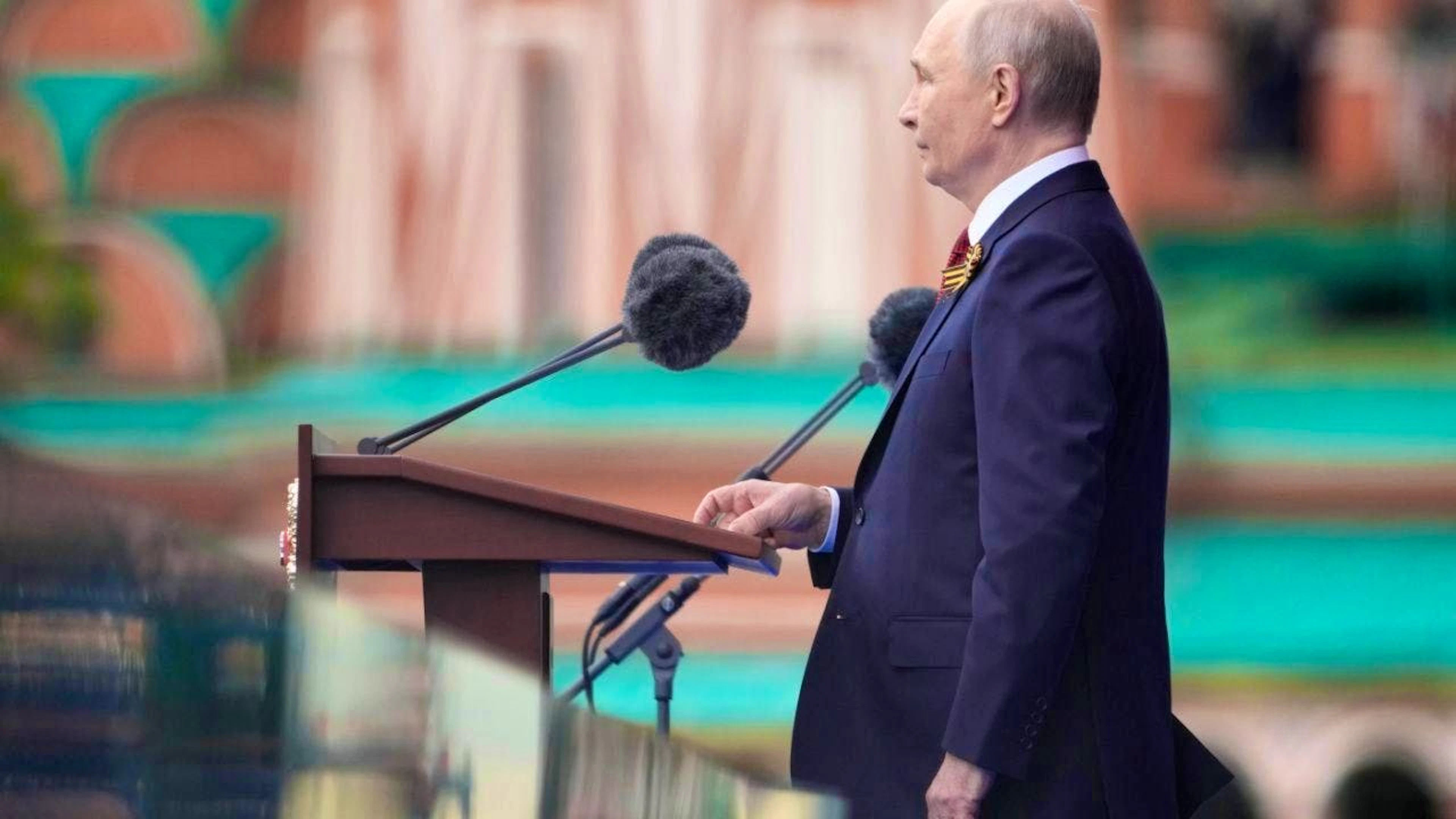 Russian President Vladimir Putin speaks during the Victory Day military parade in Moscow Photo: Pavel Bednyakov/AP Pool Photo/AP/dpa