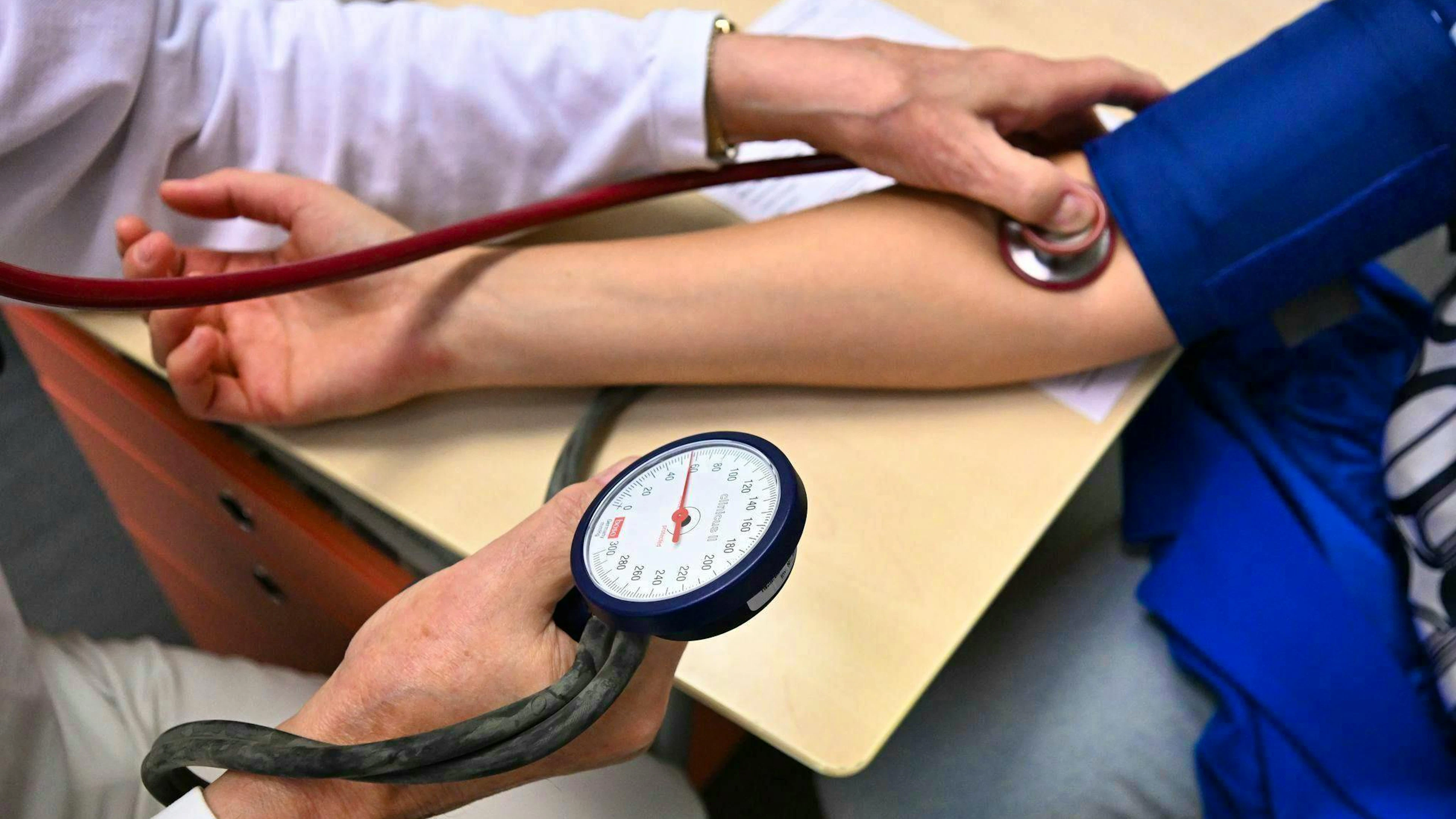 La charge administrative qui pèse sur le personnel de santé doit être allégée (photo d'archives).