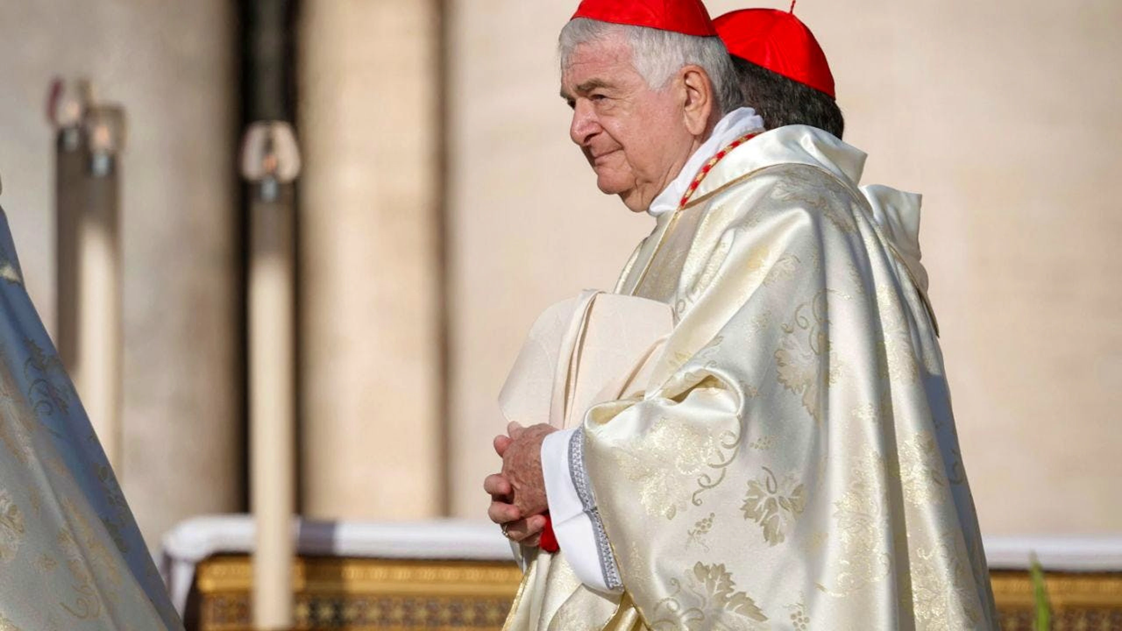 Il cardinale svizzero Emil Paul Tscherrig è morto oggi all'età di 79 anni