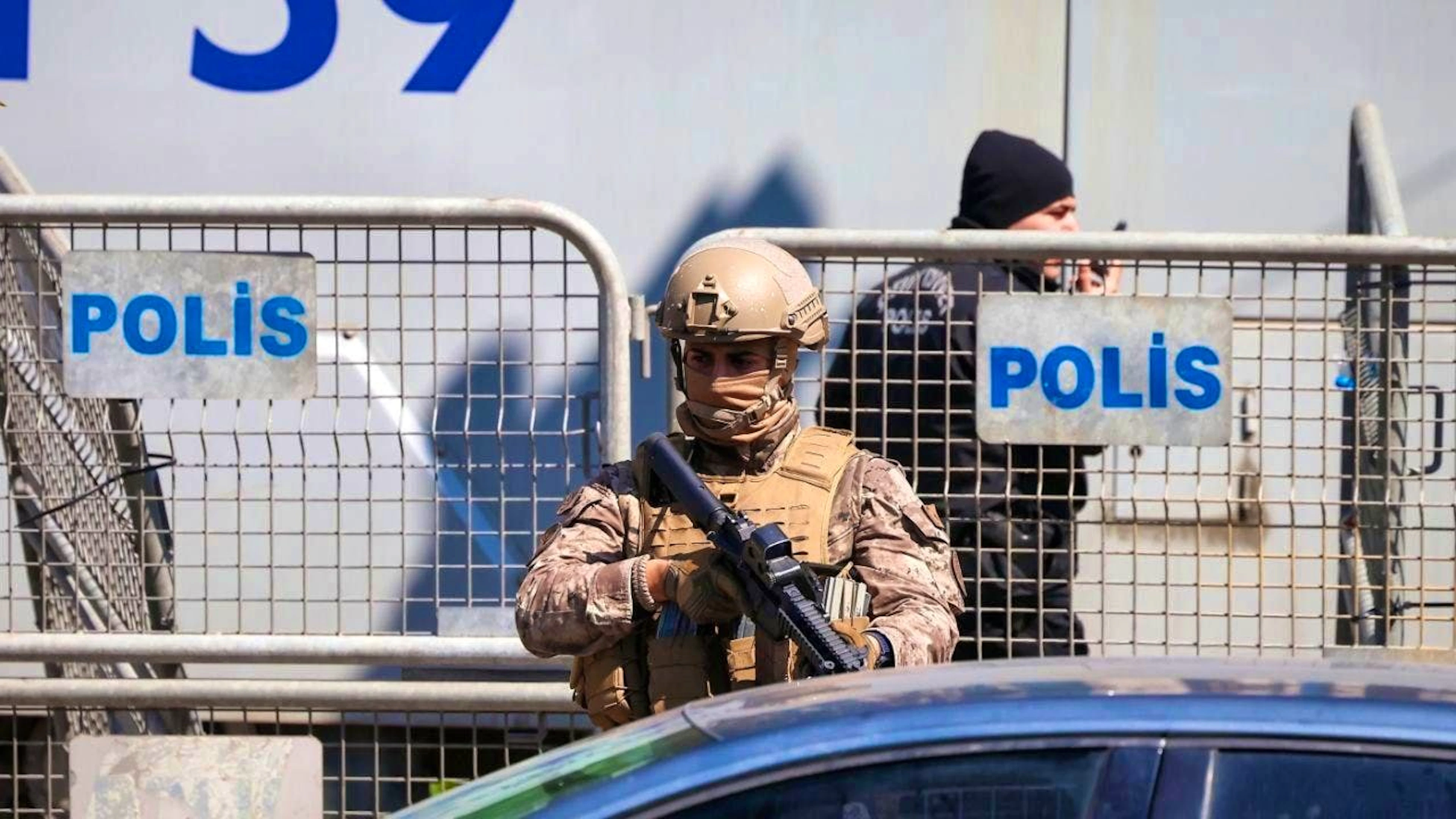 ARCHIVE - A Turkish soldier stands guard. Photo: Omer Hamza Yildiz/DIA Photo/dpa/Archive image