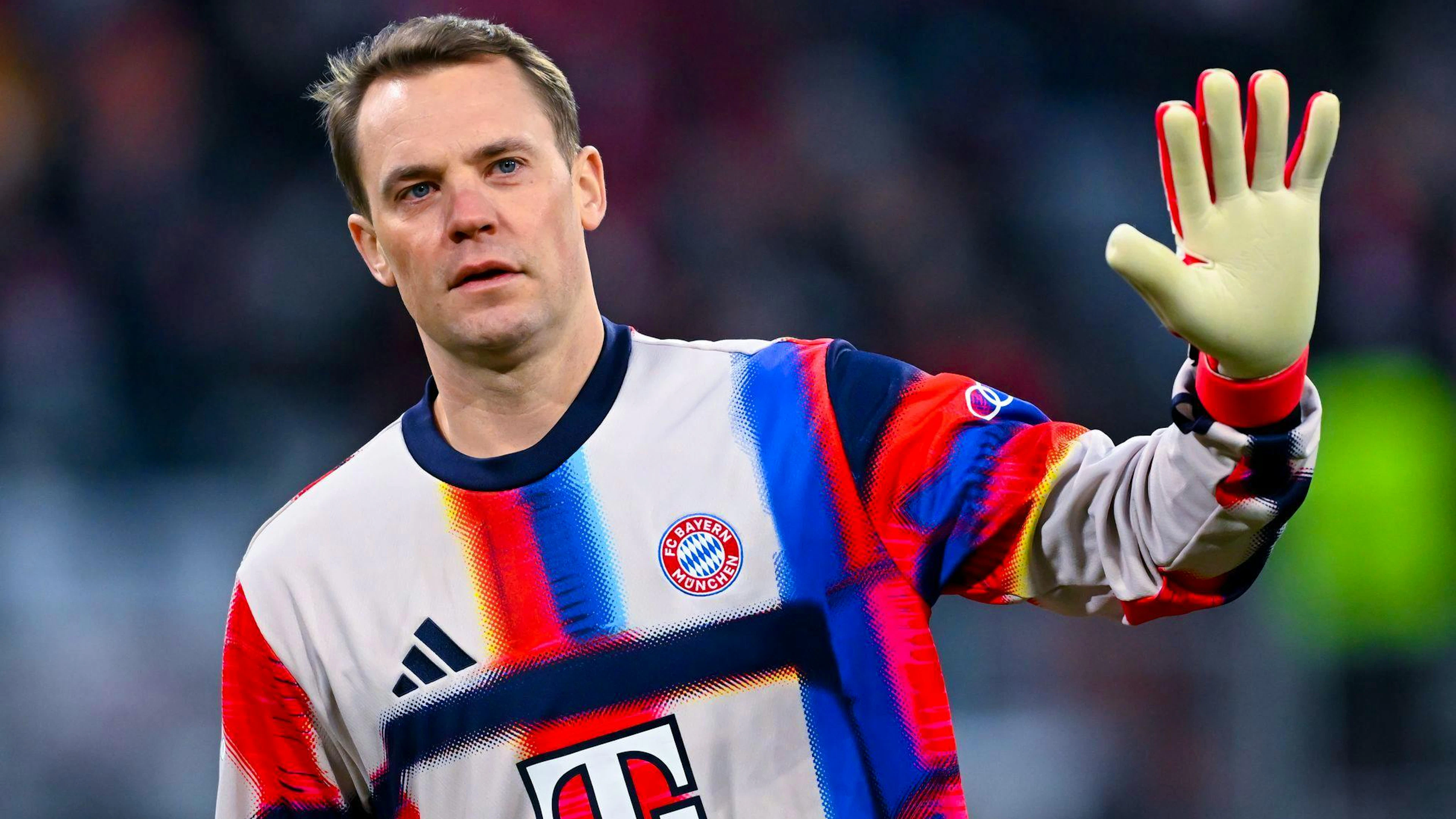 Manuel Neuer sagt noch nicht «Servus». Der 40-Jährige hängt noch ein Jahr dran beim FC Bayern. (Archivbild)
