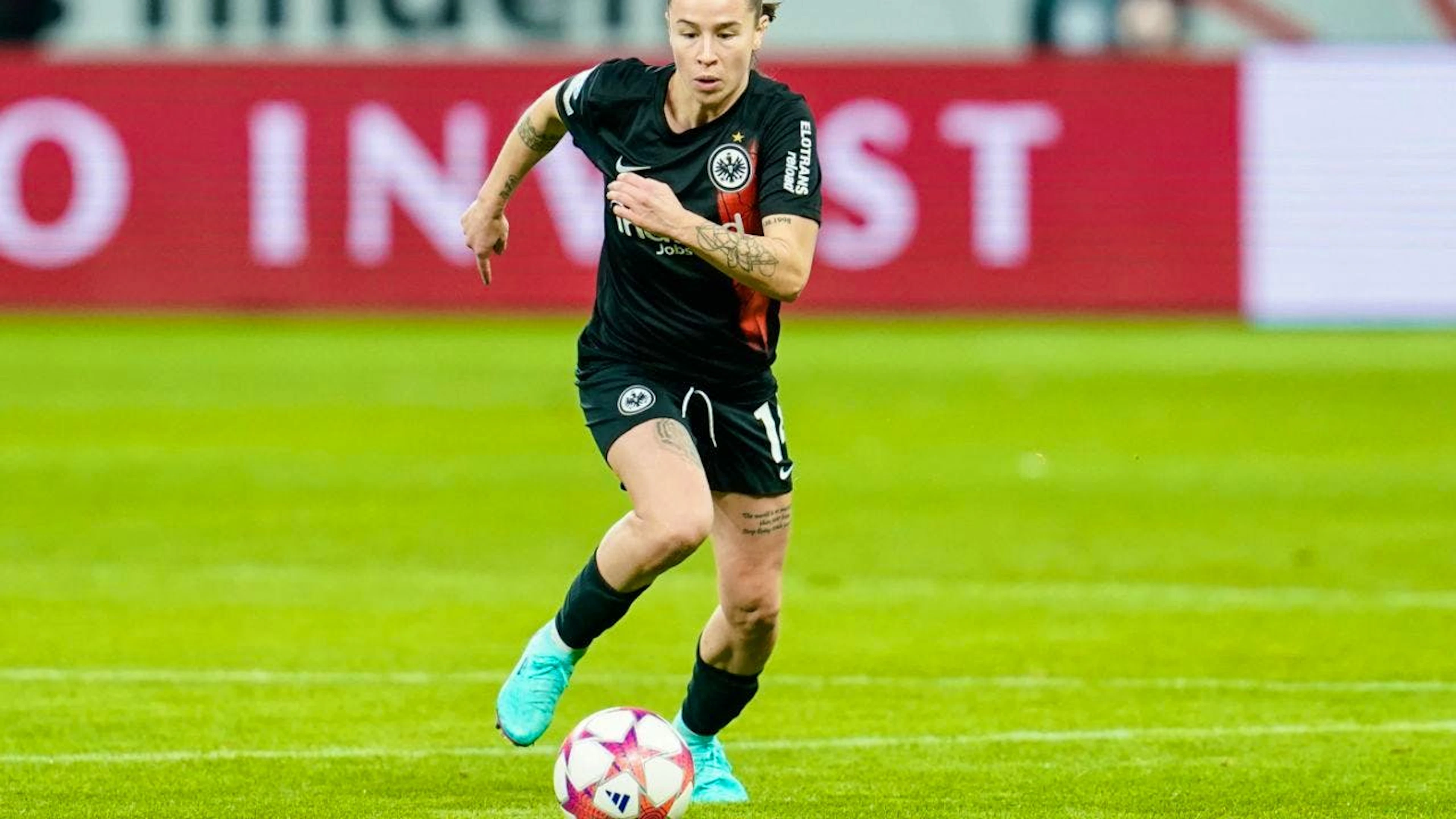 Géraldine Reuteler spielt ihre Klasse im letzten Spiel für Eintracht Frankfurt noch einmal aus