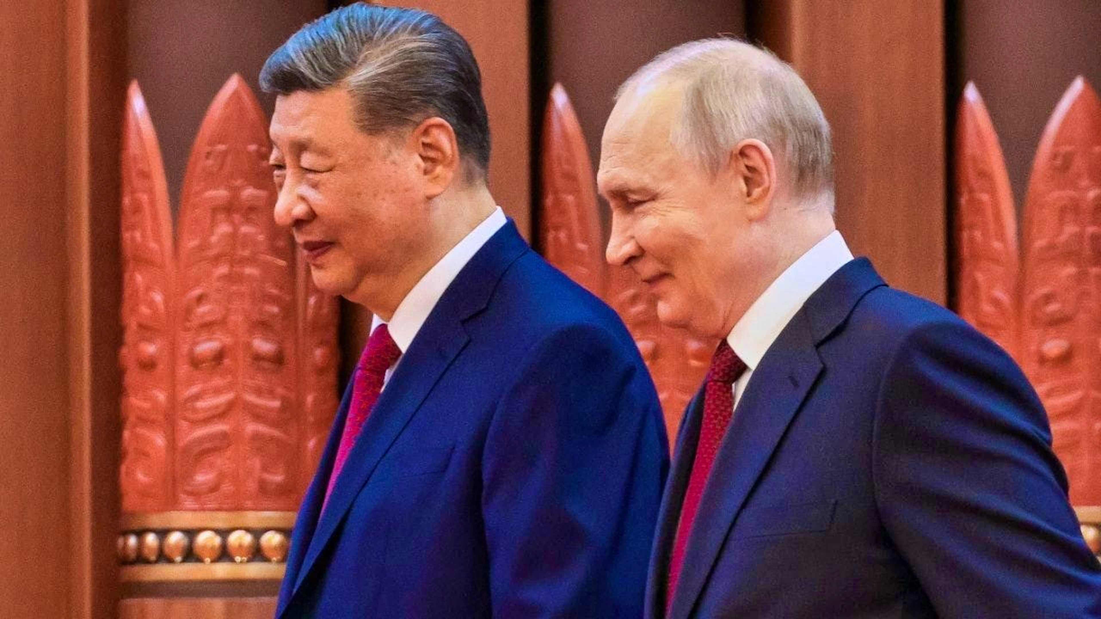 Brothers in spirit: Russian President Vladimir Putin (r) and Chinese President Xi Jinping in the Great Hall of the People in Beijing.