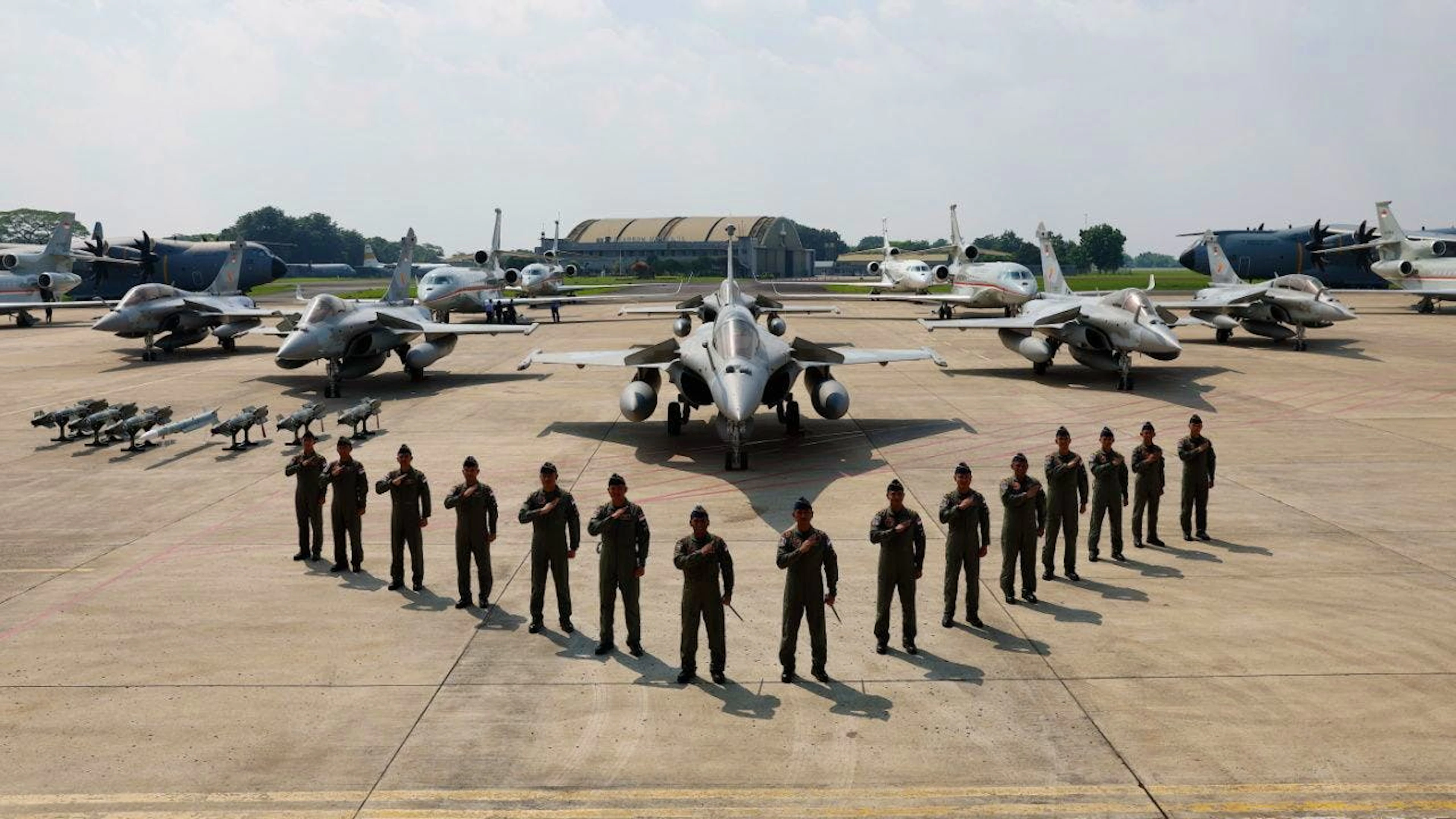Le Scaf, programme du futur avion de combat européen enlisé dans des désaccords industriels franco-allemands, n'est plus valable tel qu'il a été conçu et doit être repensé à l'aune de la guerre en Ukraine.