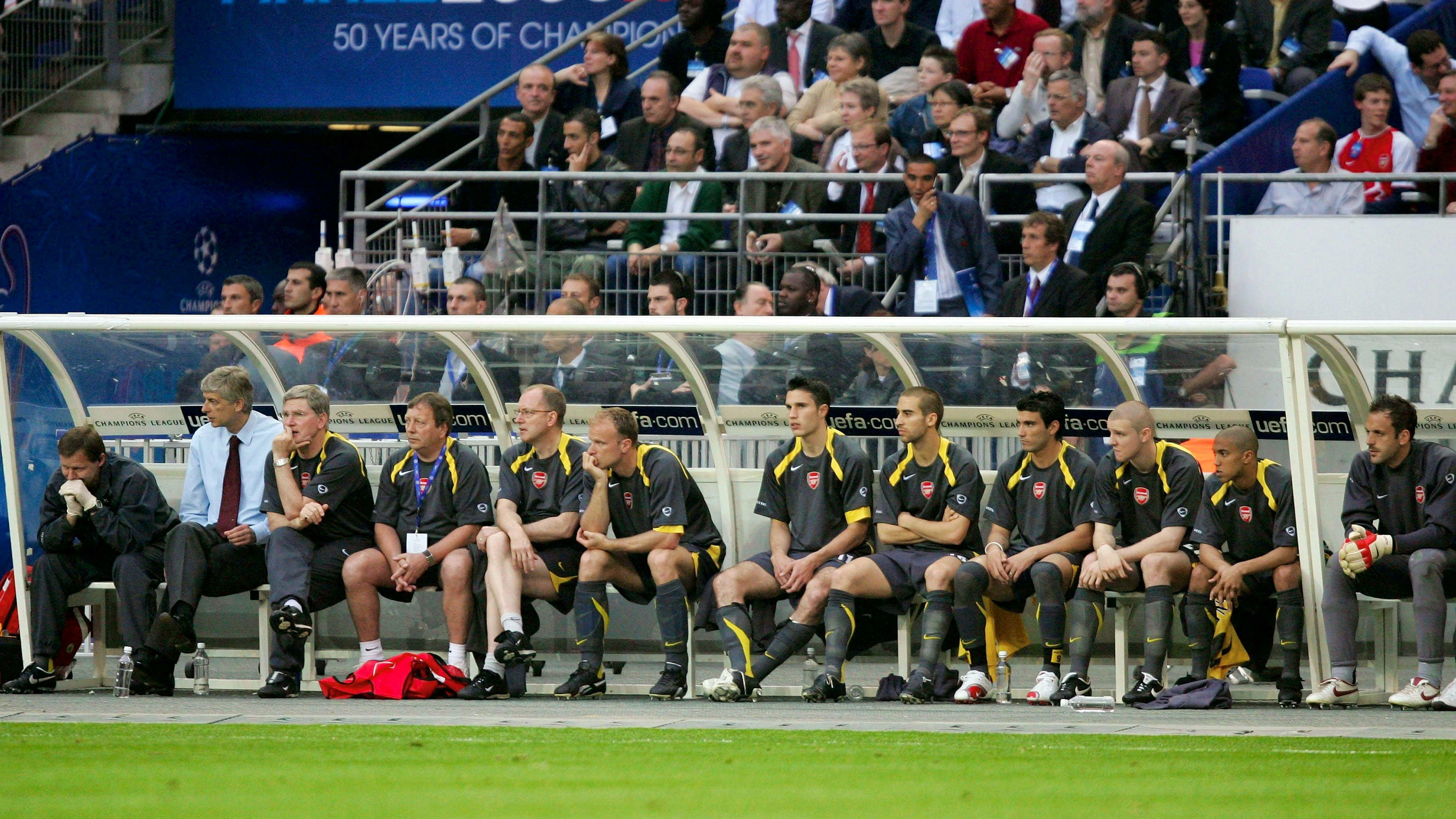 Beim Champions-League-Final 2006 sass Senderos (3.v.r.) nur auf der Bank.