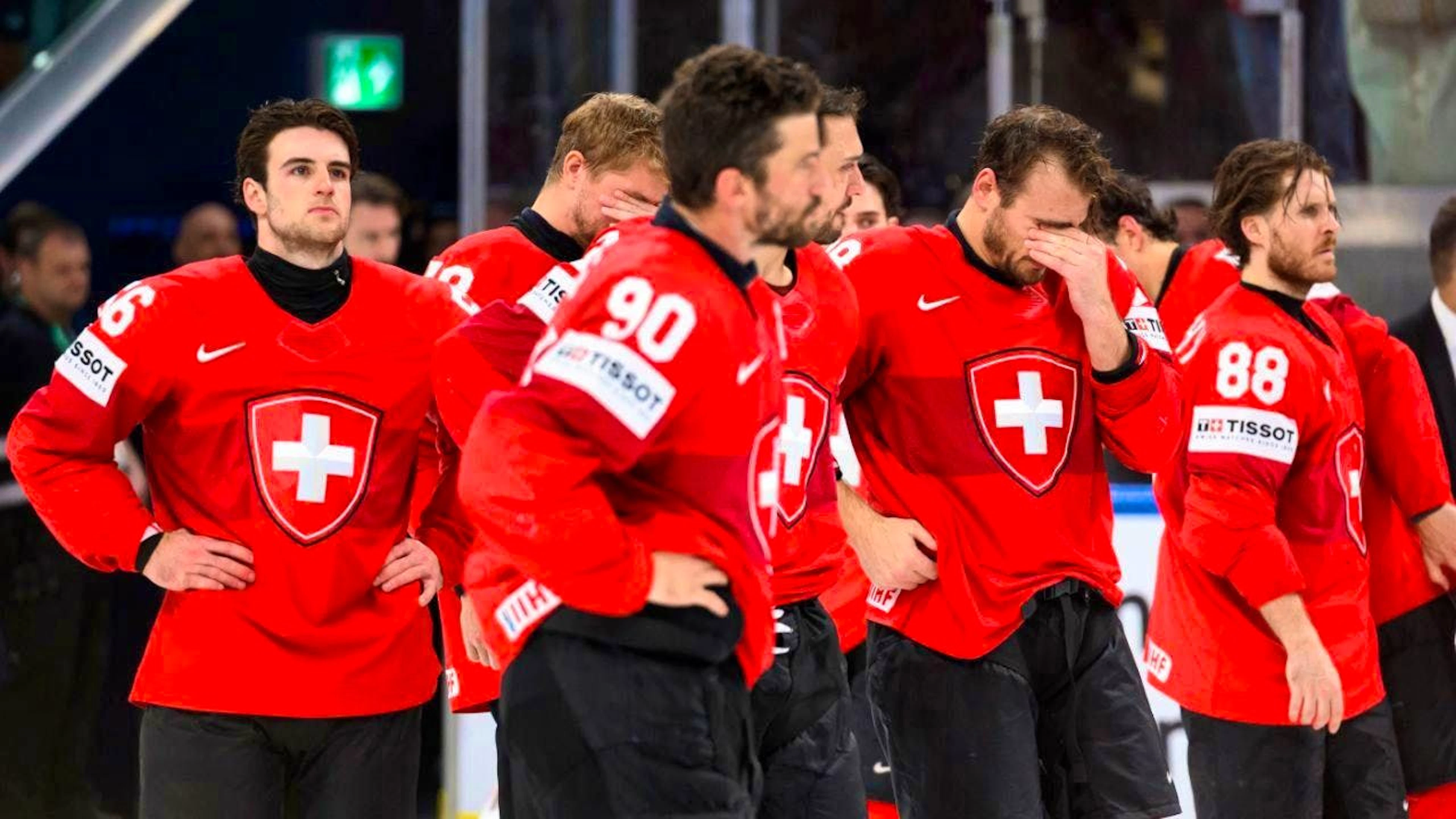 Delusione tra i giocatori dopo la mancata conquista dell'oro ai Campionati del Mondo