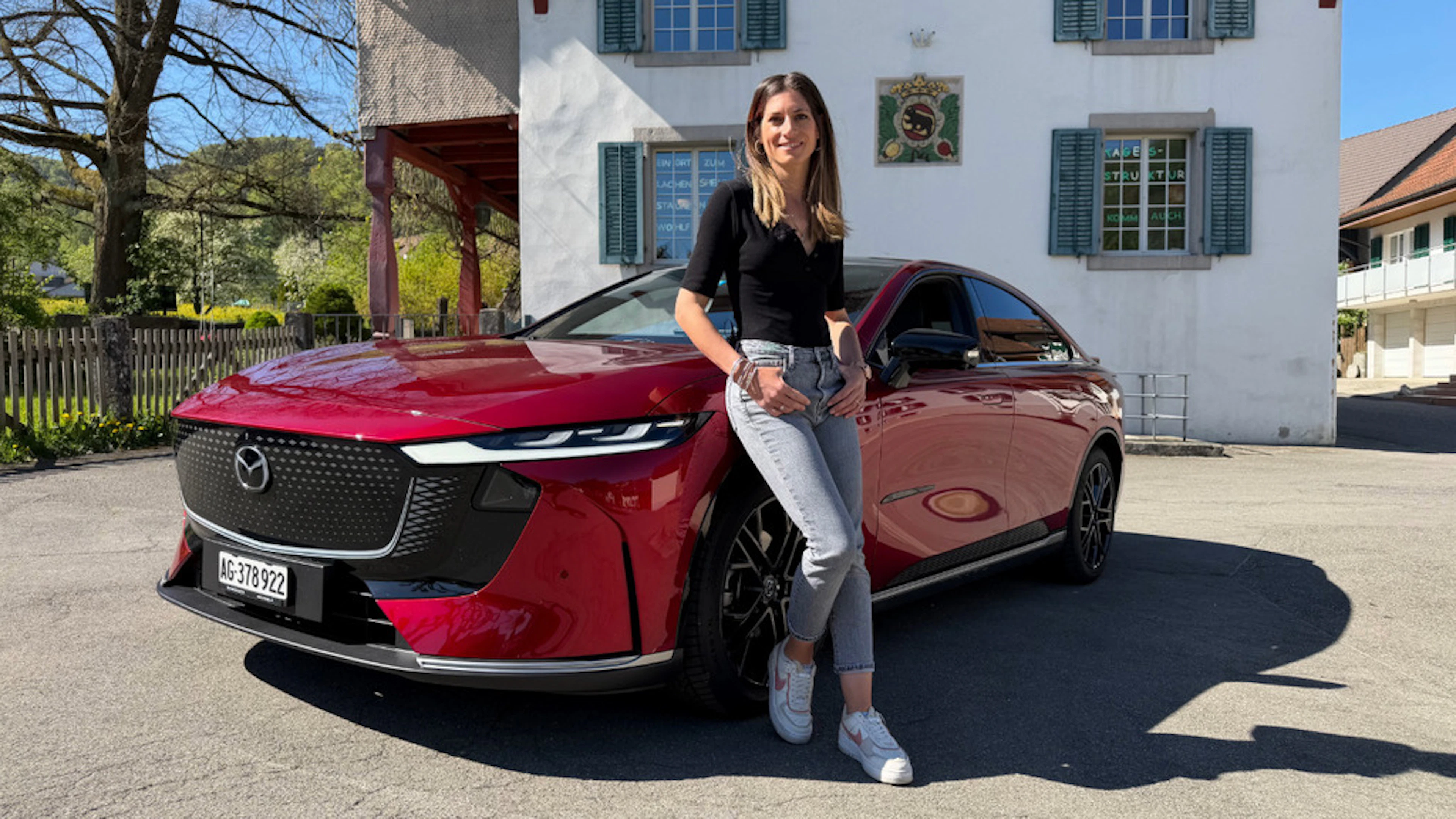 Reicht das Mittelmass? Cyndie Allemann testet den Mazda 6e