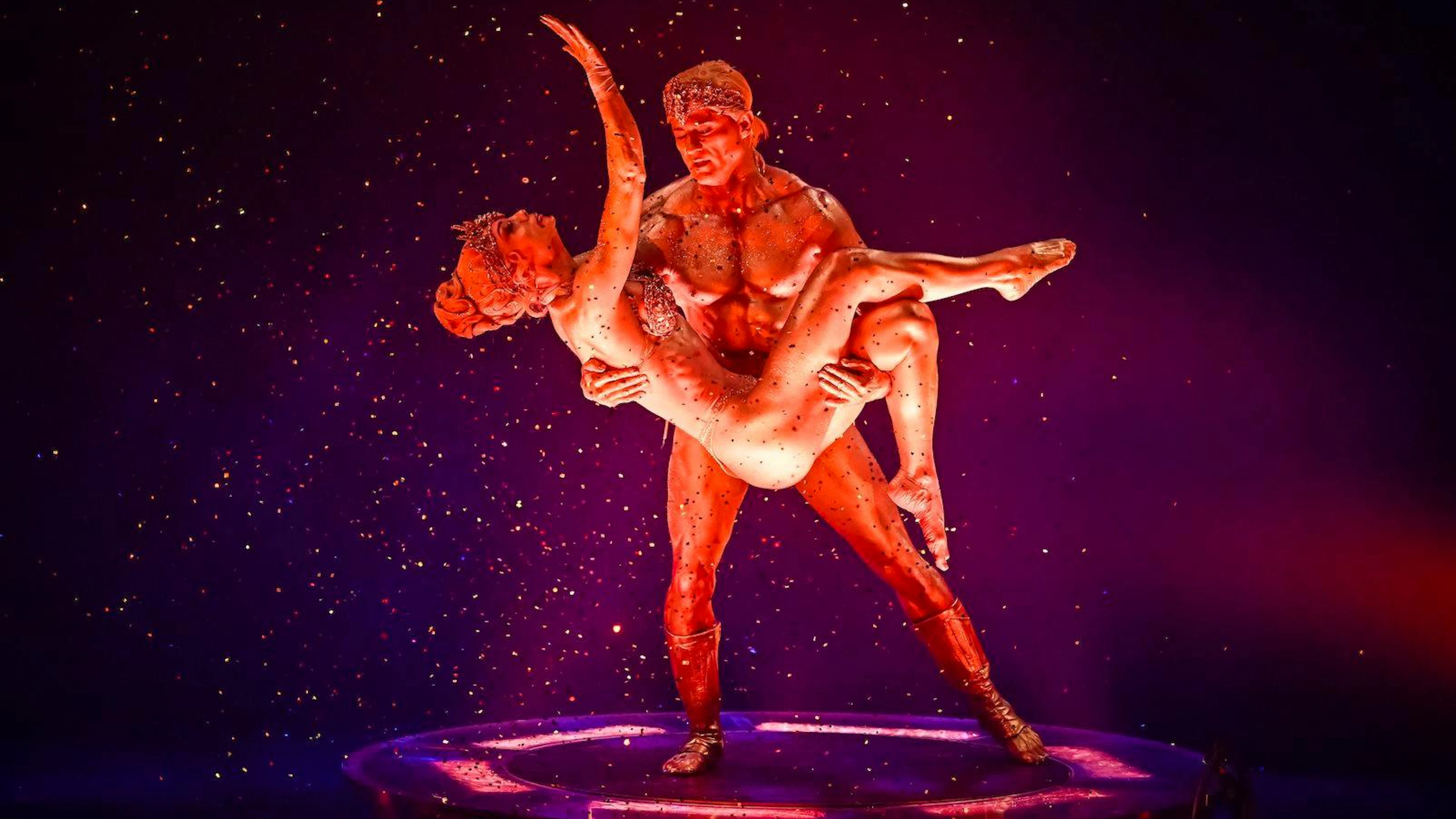 Ambra und Yves treten im Circus Knie mit «Golden Dream» auf. 