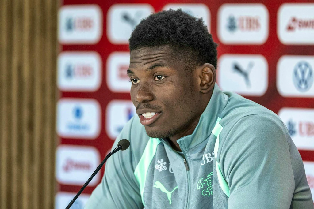 Embolo is still not allowed to enter the country - it's about his ...