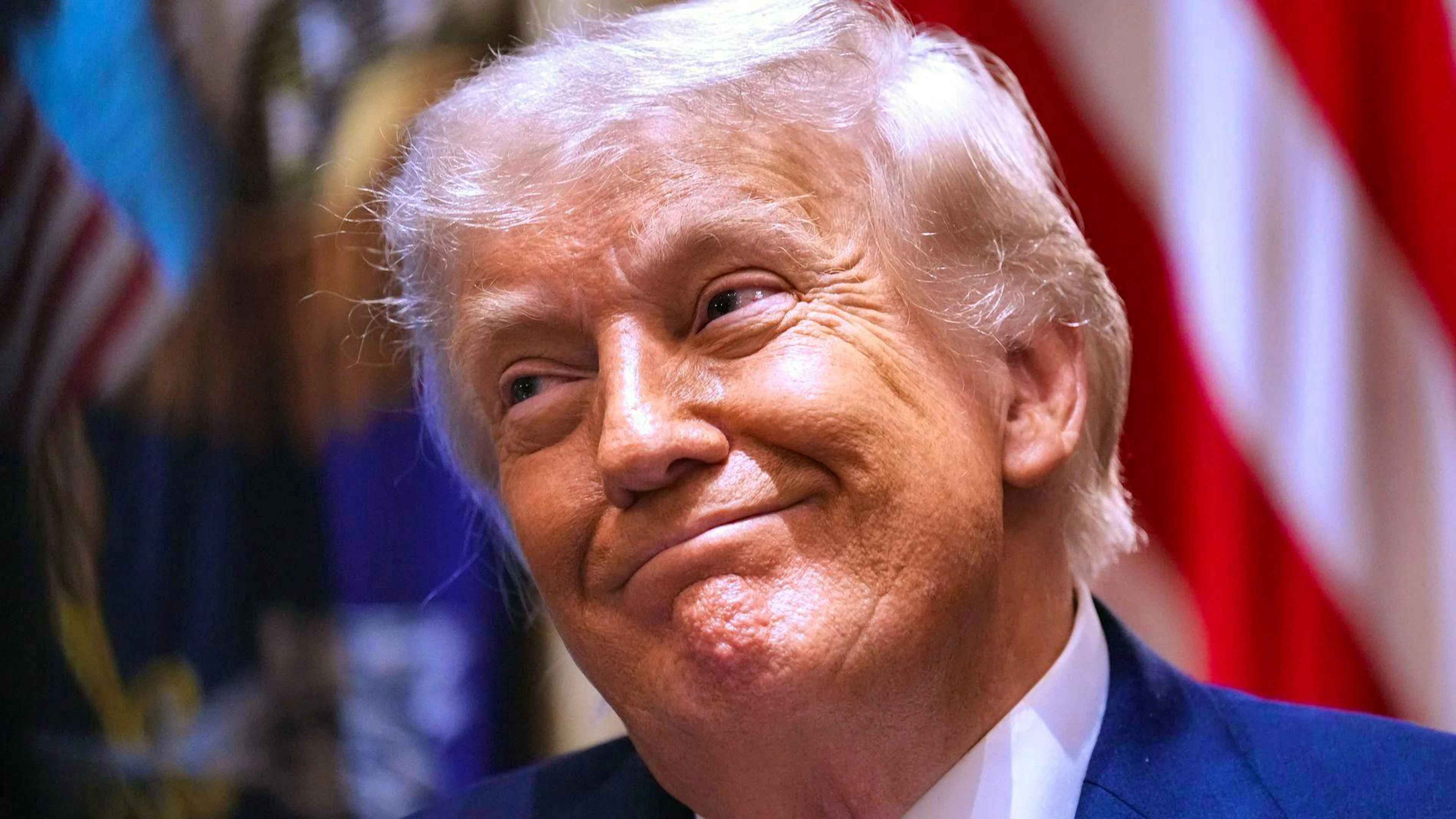 Donald Trump's stock purchases are paying off - a rogue who thinks insider trading.