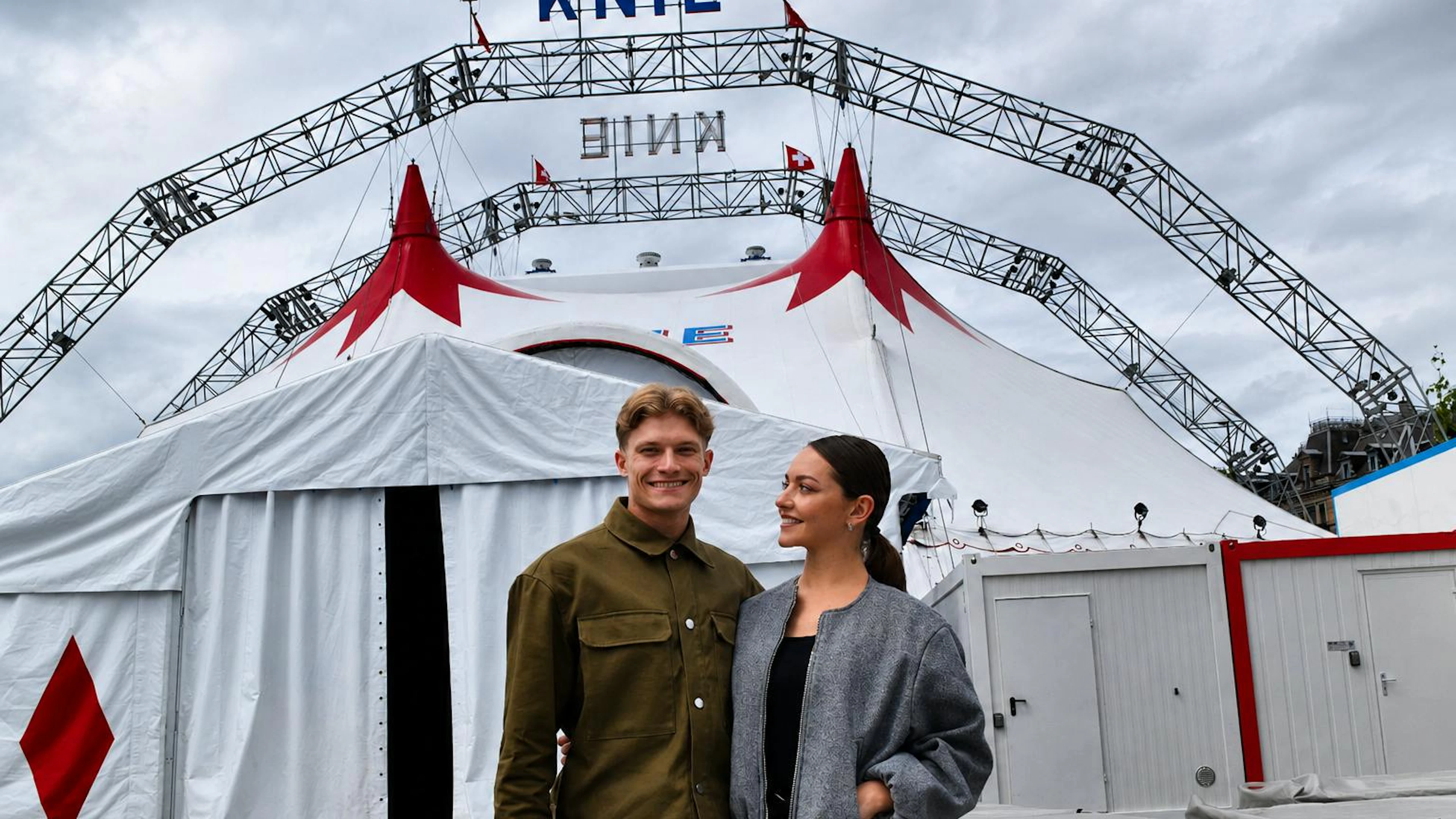 Anna und Vitalii bauen beim Circus Knie gemeinsam ihr erstes Solo-Programm auf.