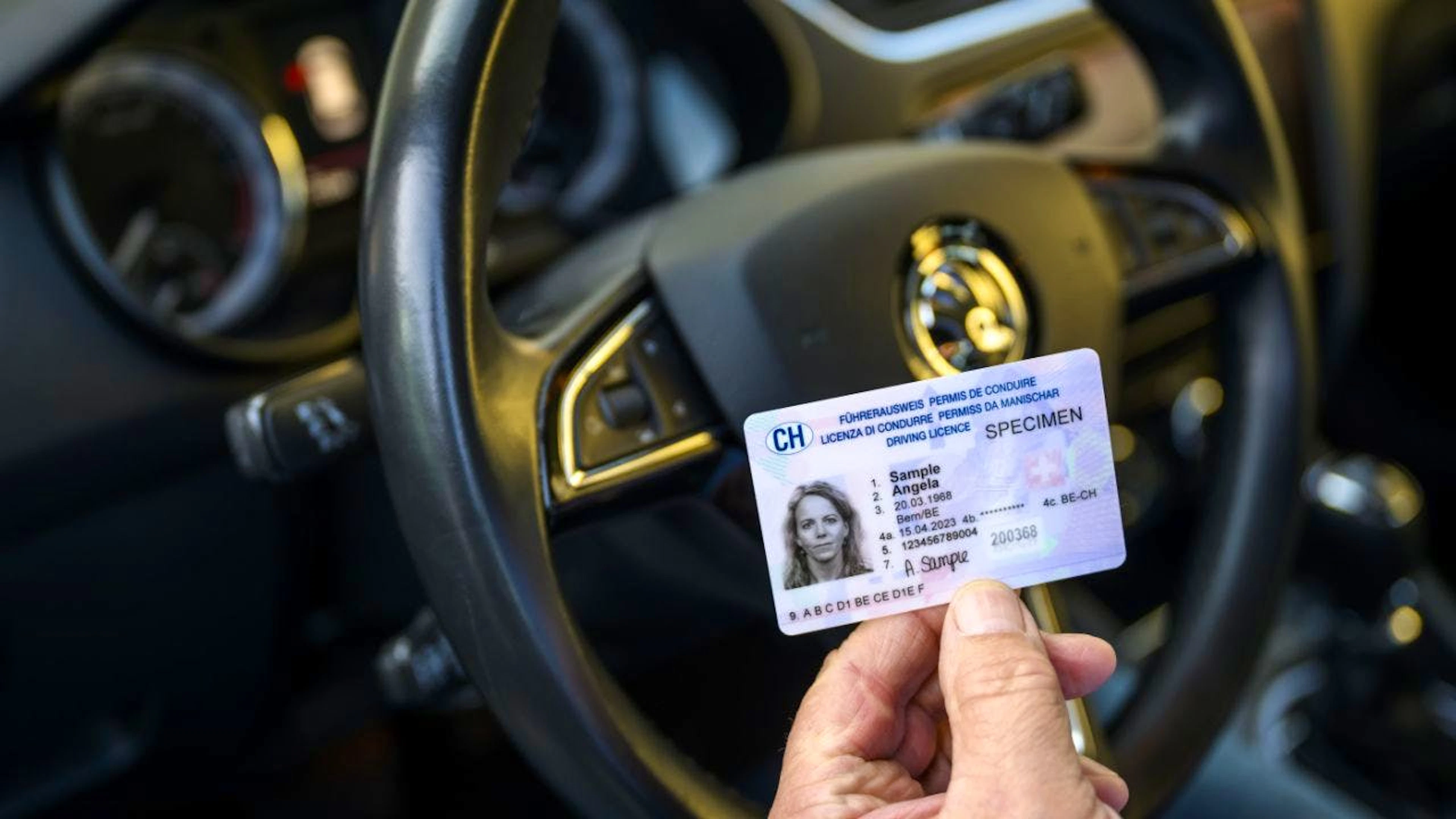 In un prossimo futuro, la patente fisica potrà essere affiancata a una versione digitale.