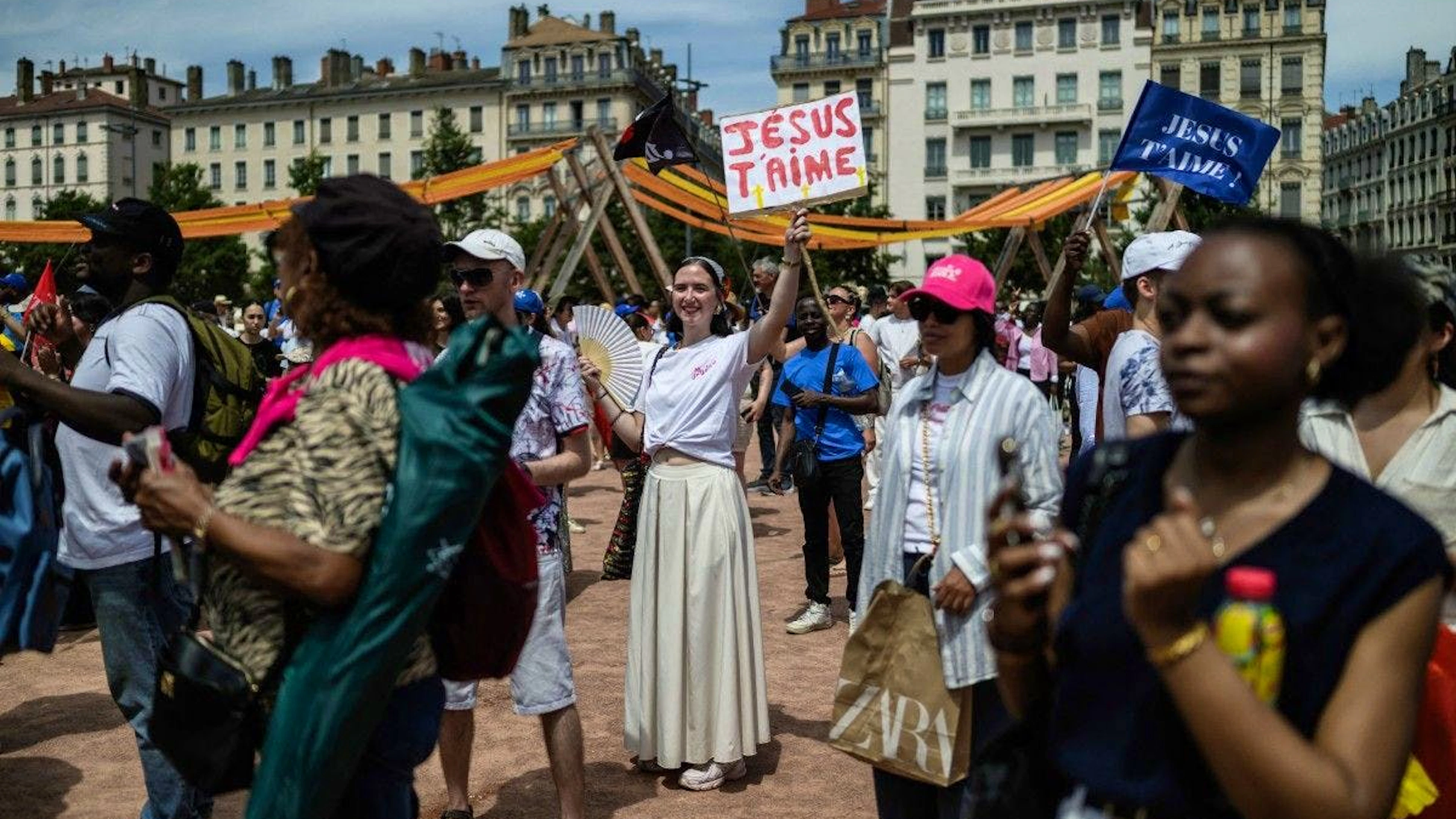 Des défilés sont notamment prévus à Lille, Nantes, Brest, Marseille, Strasbourg... D'autres ont eu lieu samedi dernier au Mans, à Toulouse et à Lyon (archives).