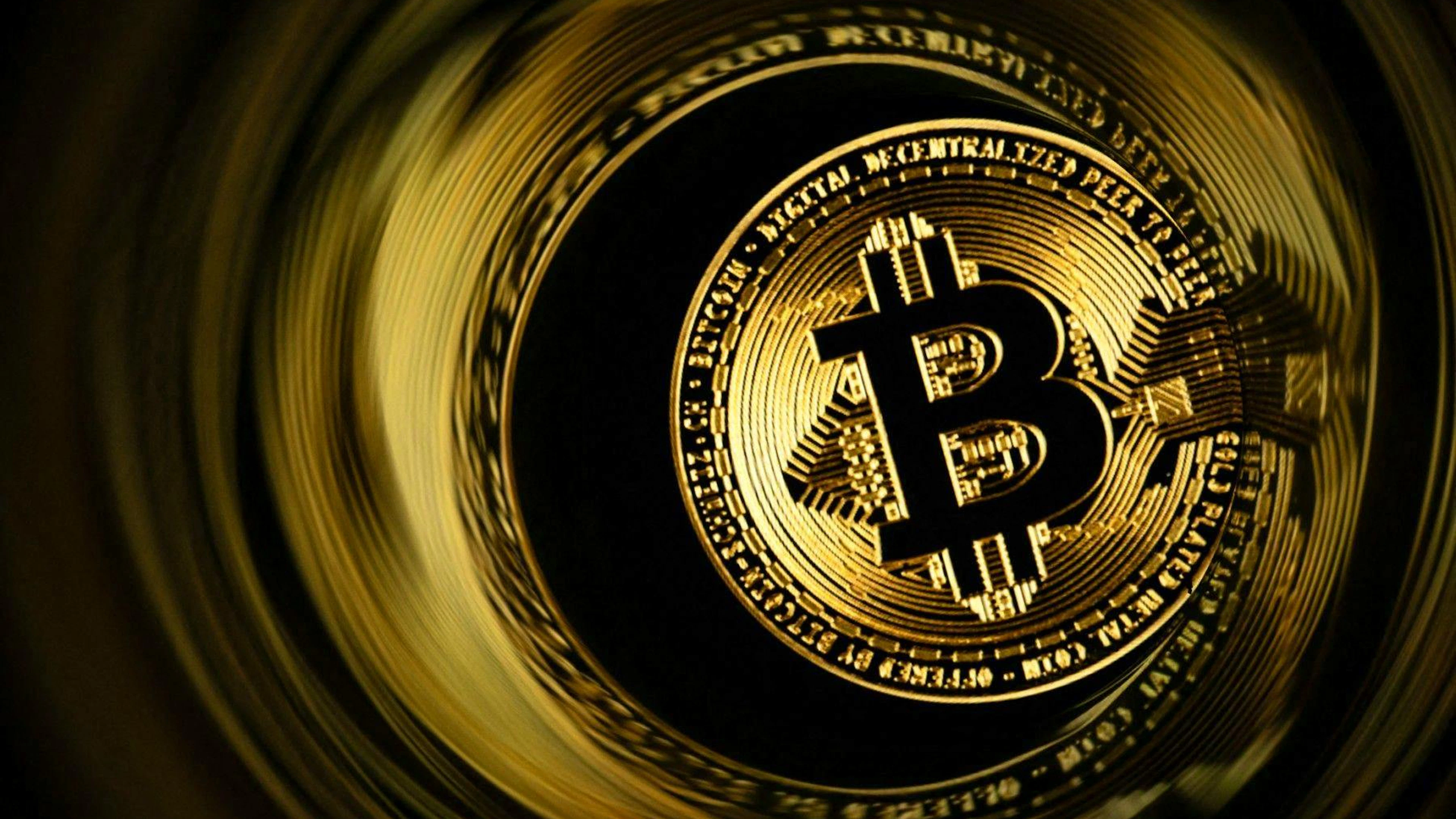 Les importantes émissions de CO2 du Bitcoin sont liées au «mining» (minage), qui désigne le processus utilisé pour fonctionner et sécuriser le réseau.
