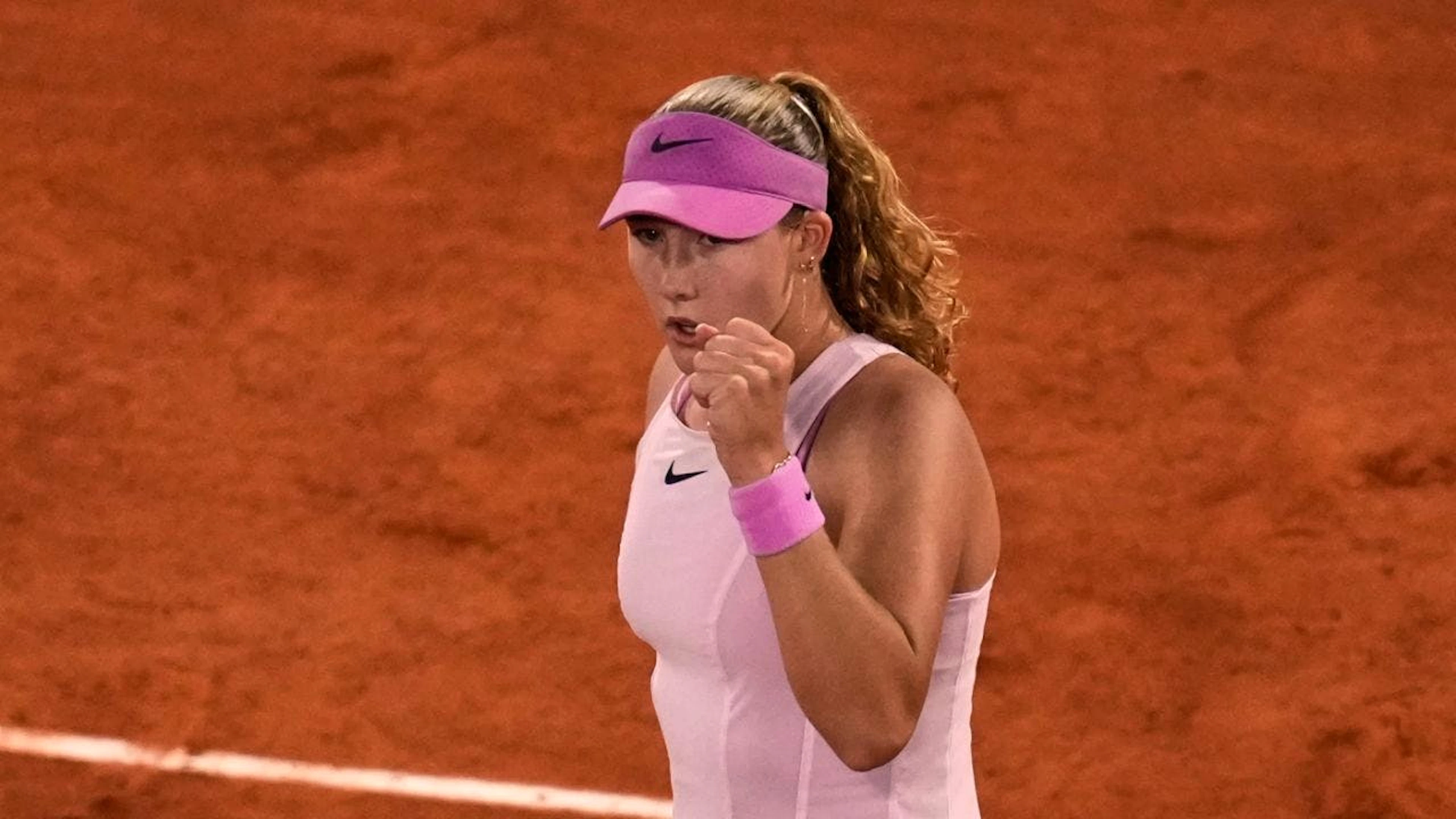 En face, Mirra Andreeva se présente comme grande favorite.