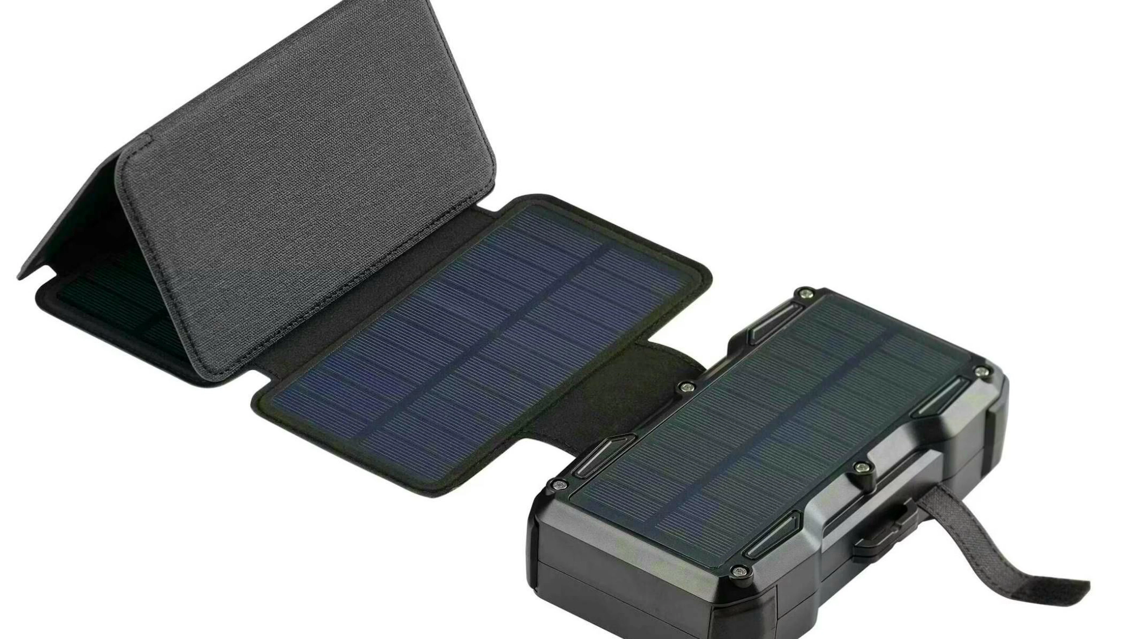 The power bank can be attached to your backpack, for example, so you can be sure that your cell phone is always charged.