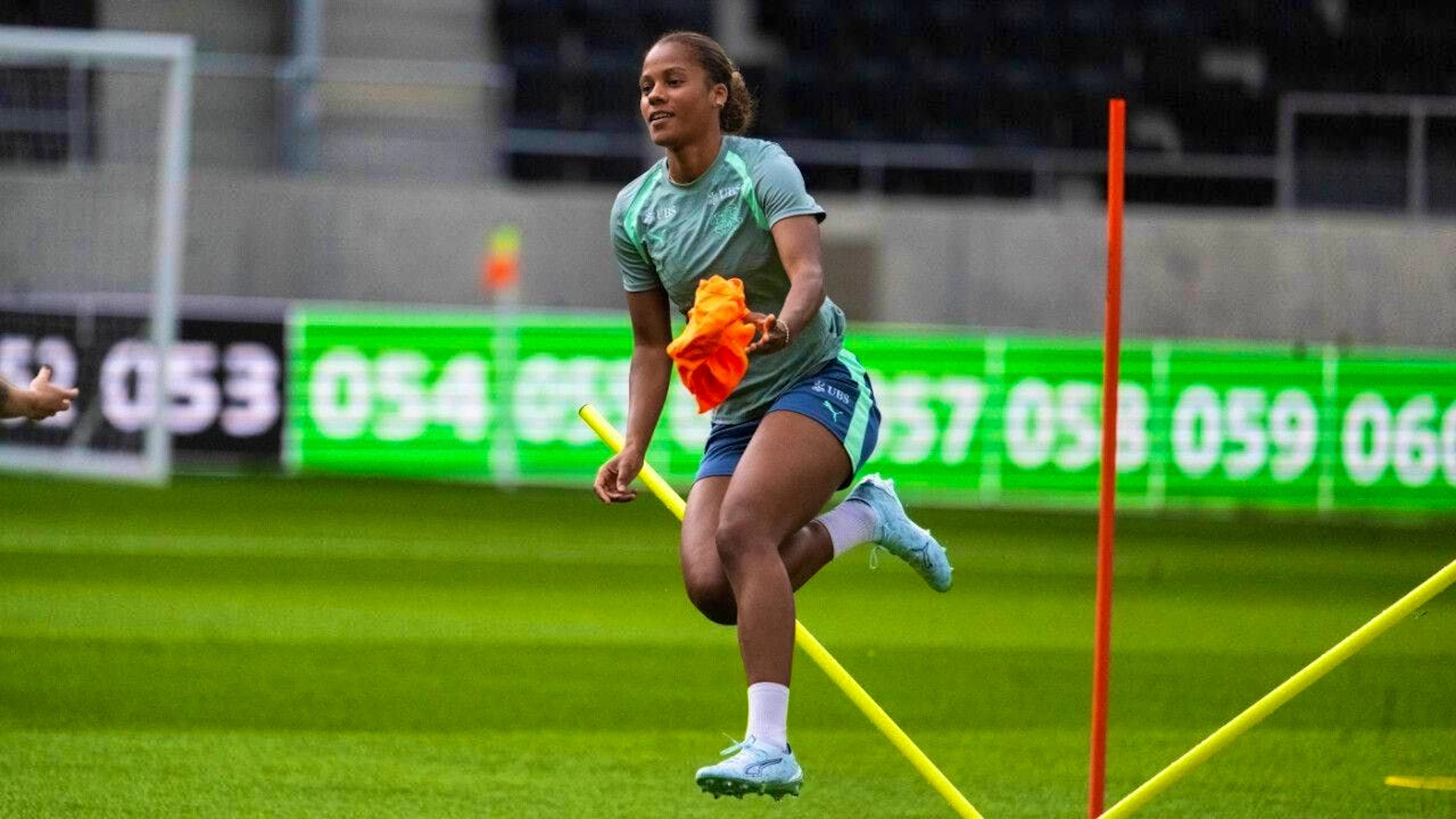 Aurélie Csillag will not travel to Northern Ireland with the national team for personal reasons