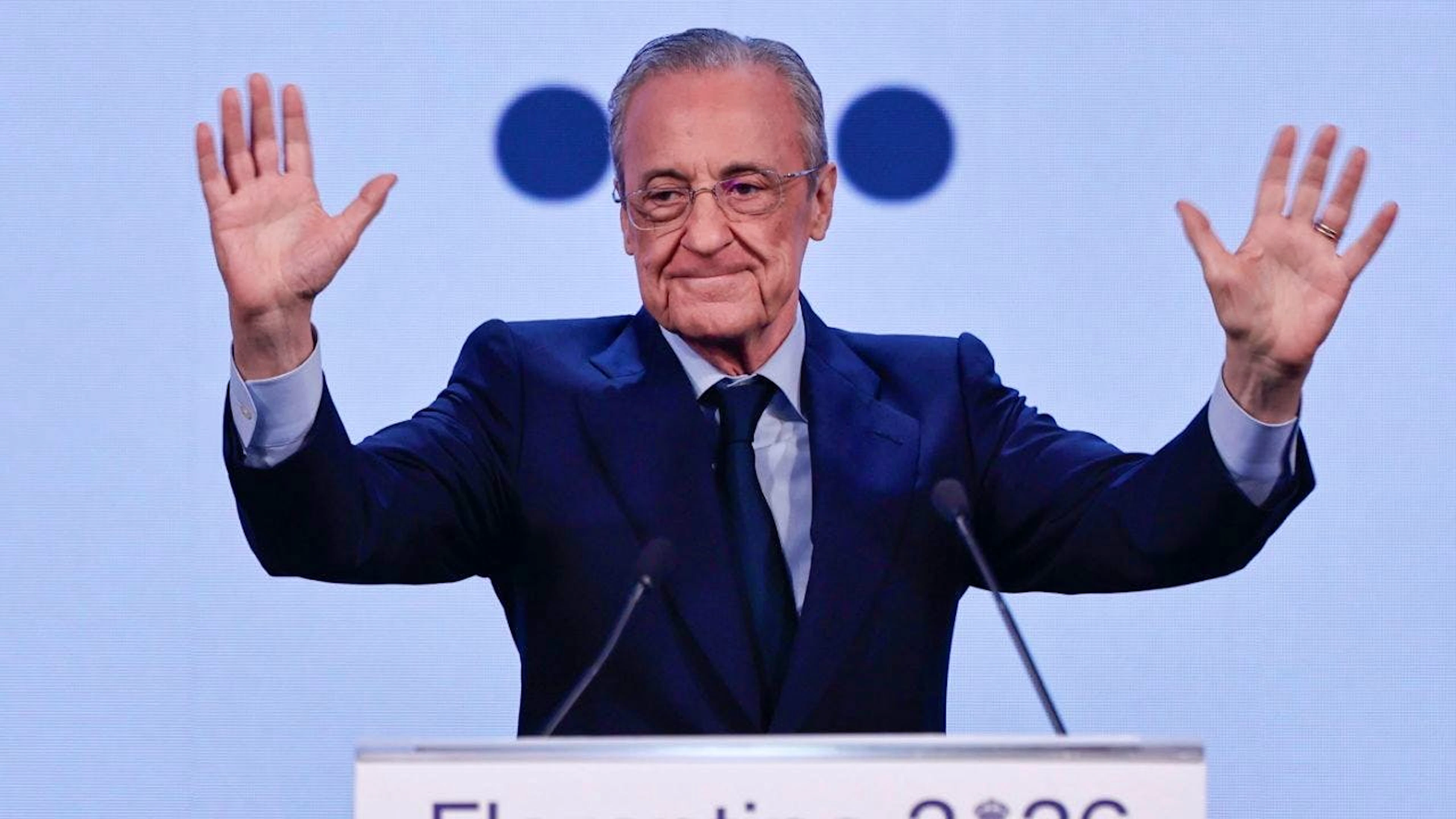 Nuovo mandato per lo storico presidente.