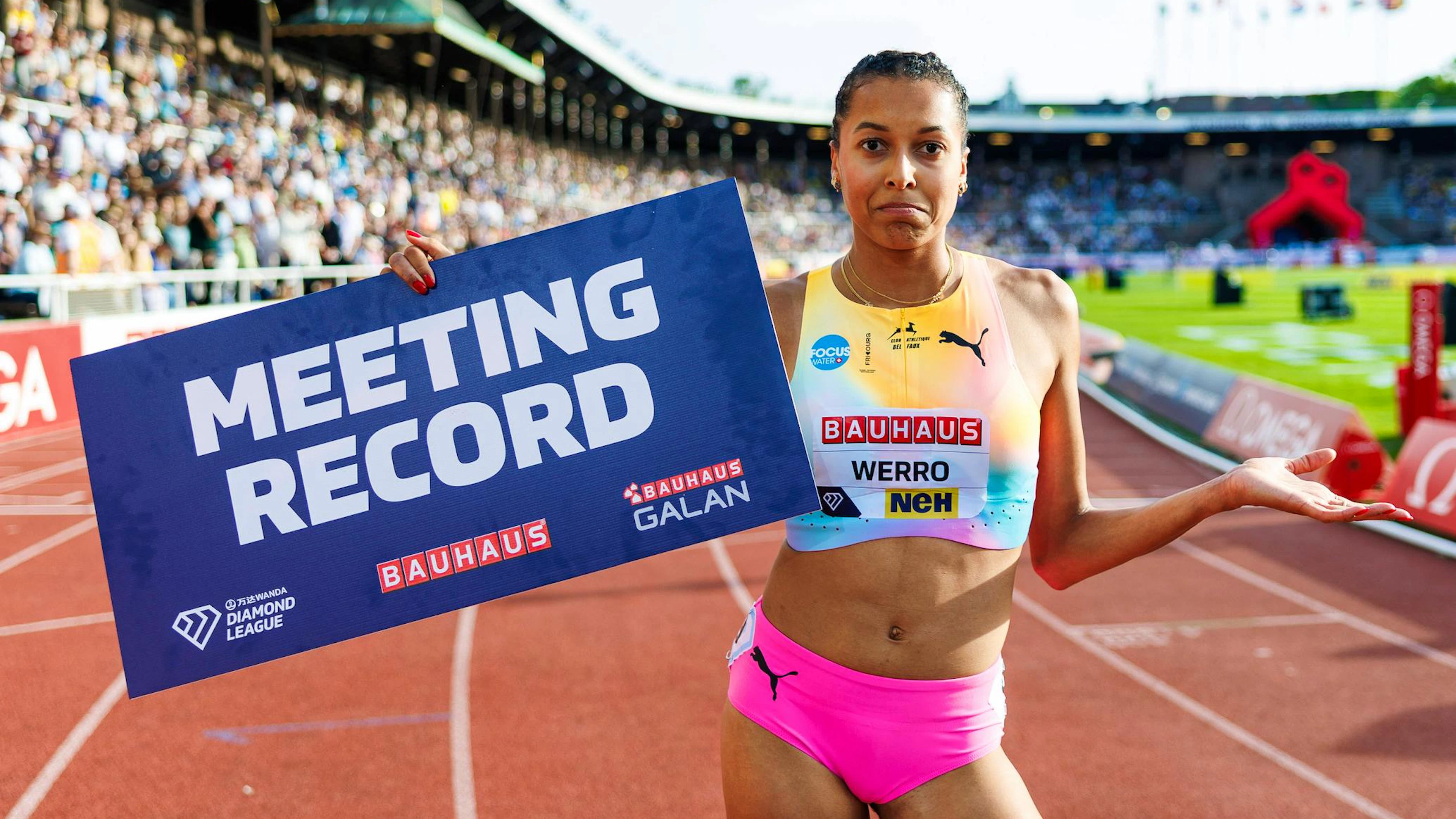 So richtig scheint sie es selbst kaum glauben zu können: Audrey Werro nach ihrem Fabellauf in Stockholm.