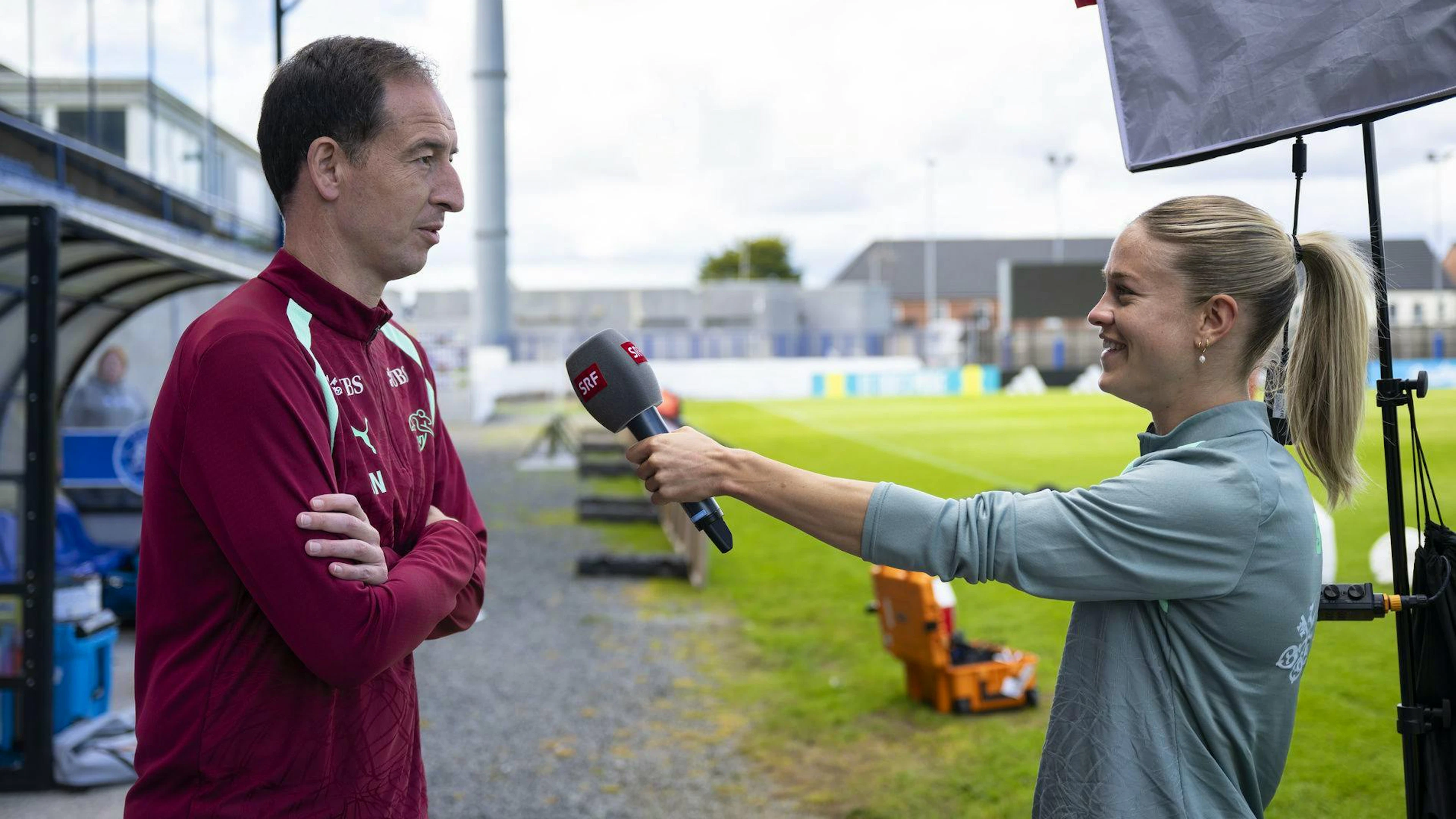 Nadine Riesen interviewt ihren Trainer.