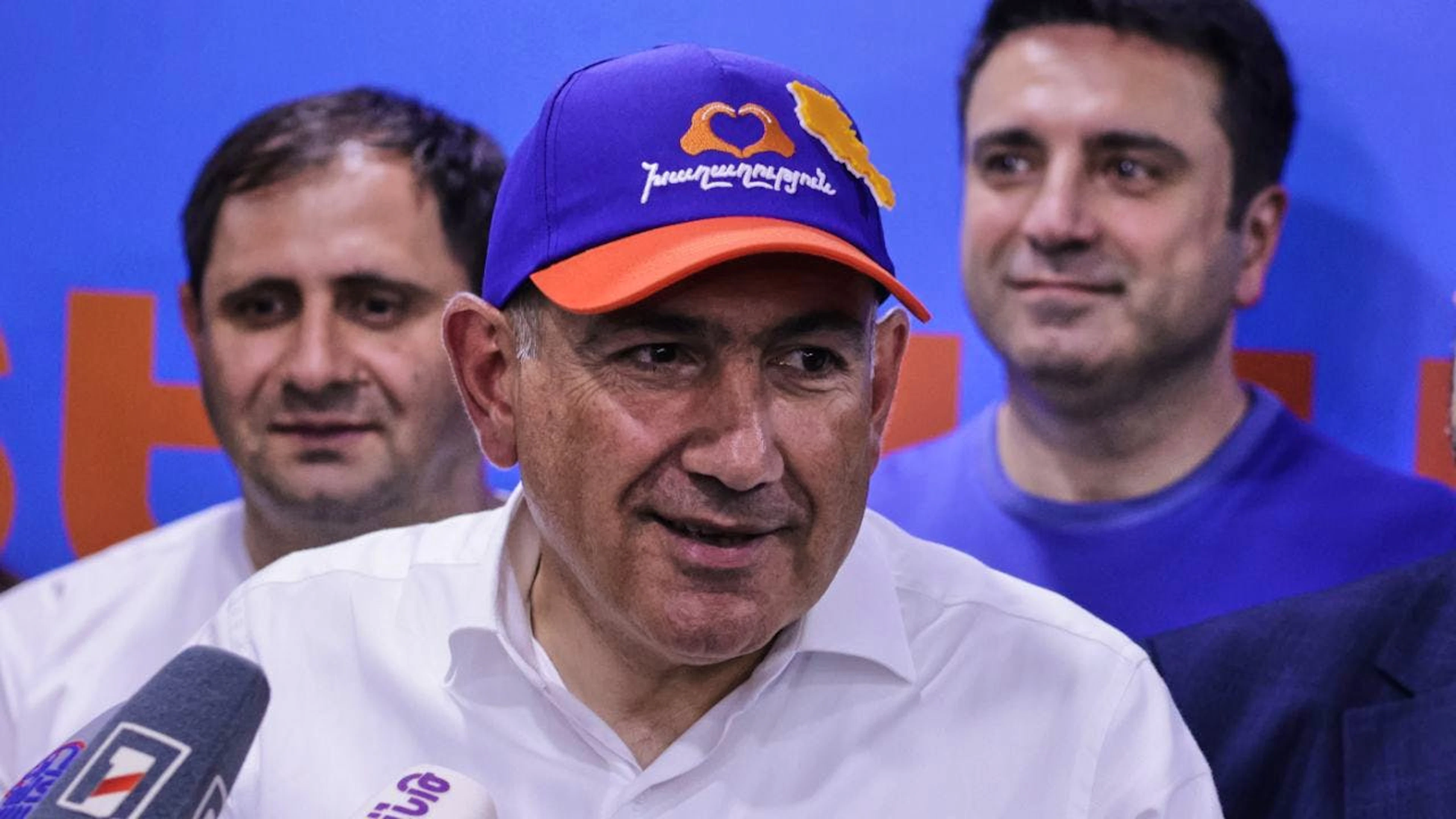 L'Armenia di Pashinyan si allontana dalla Russia e fa un passo verso Ue e Usa.