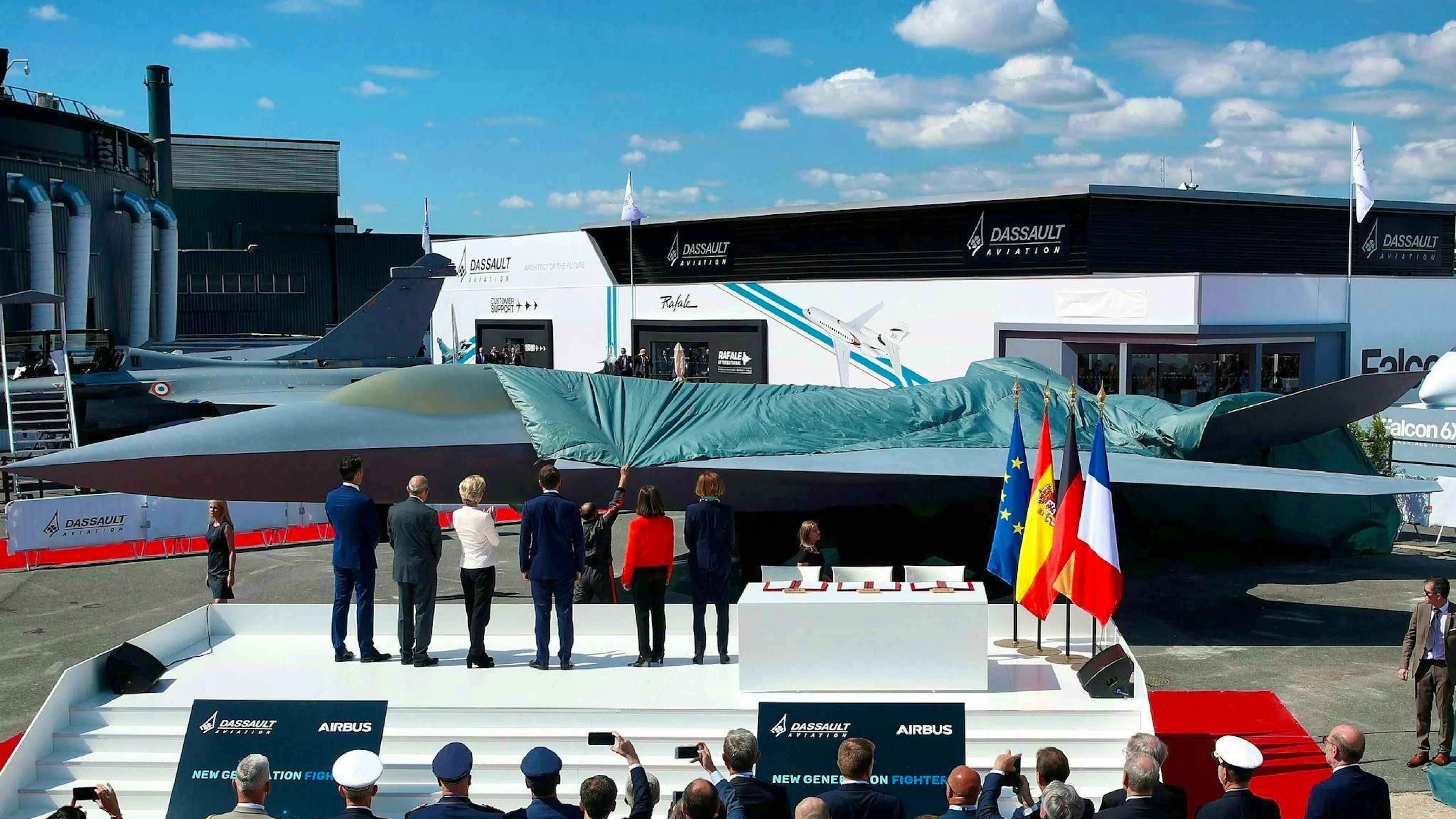 In 2019, a model of what the FCAS jet could look like was presented. This is now history.