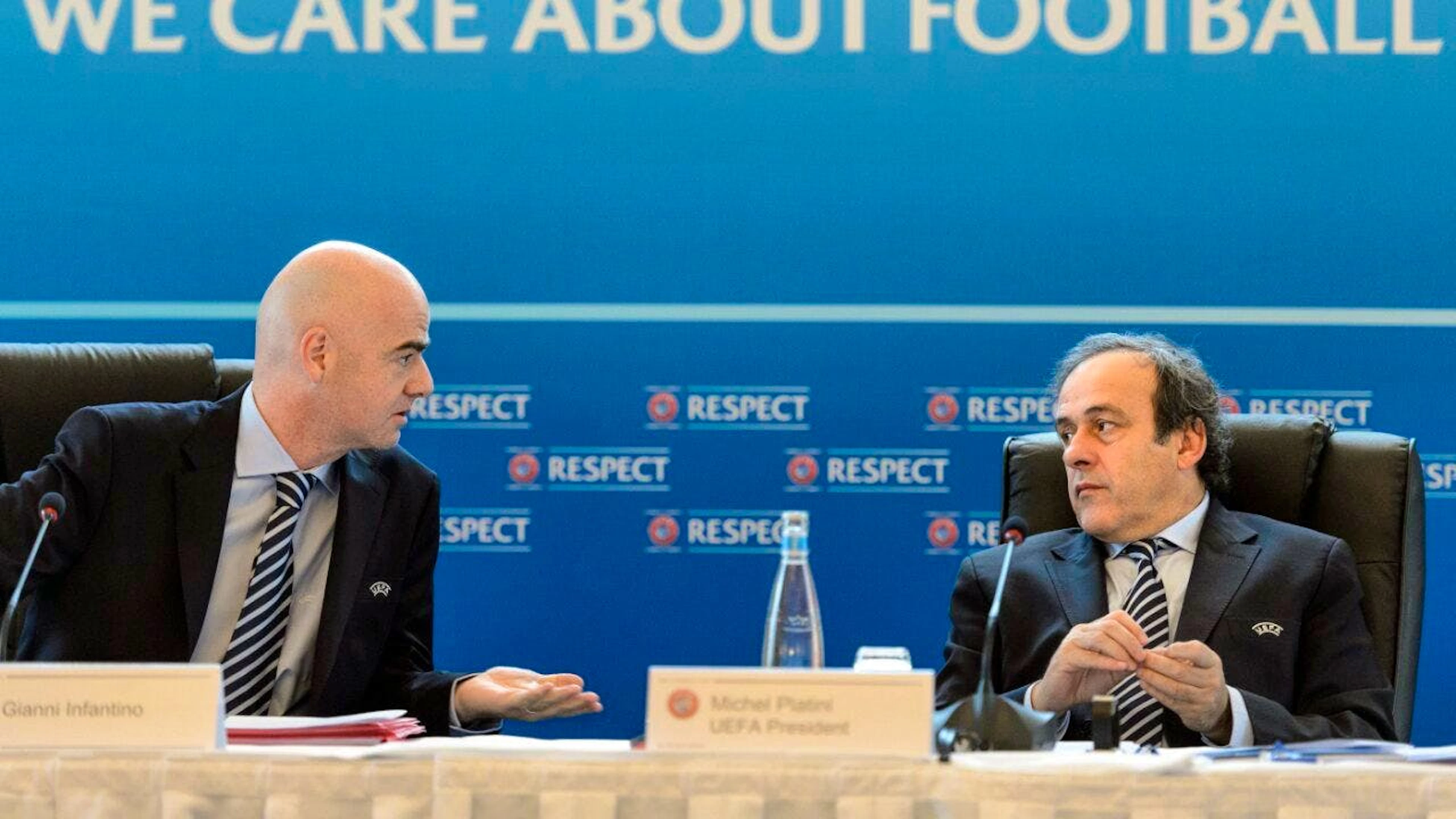 Nel 2012 Gianni Infantino (a sinistra) era segretario generale della UEFA e Michel Platini era il presidente della federcalcio europera. (foto d'archivio)