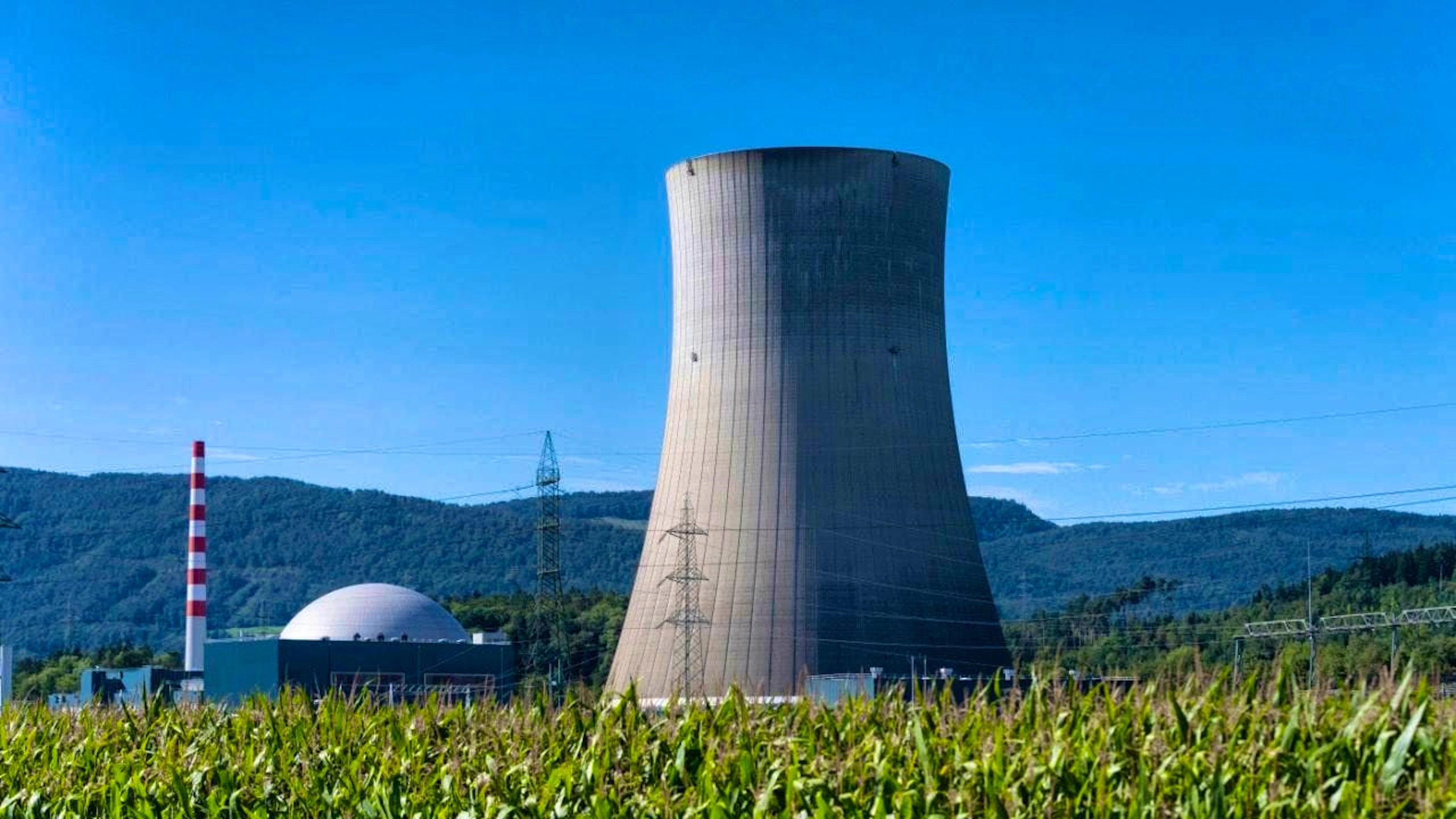 The cooling tower of the Gösgen nuclear power plant in the canton of Solothurn. (archive picture)