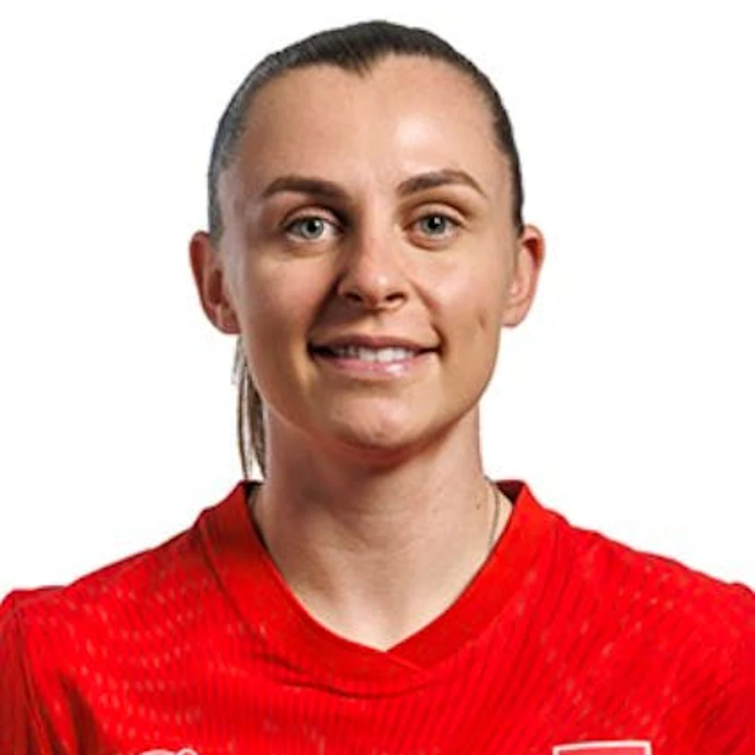 Portrait of Noelle Maritz