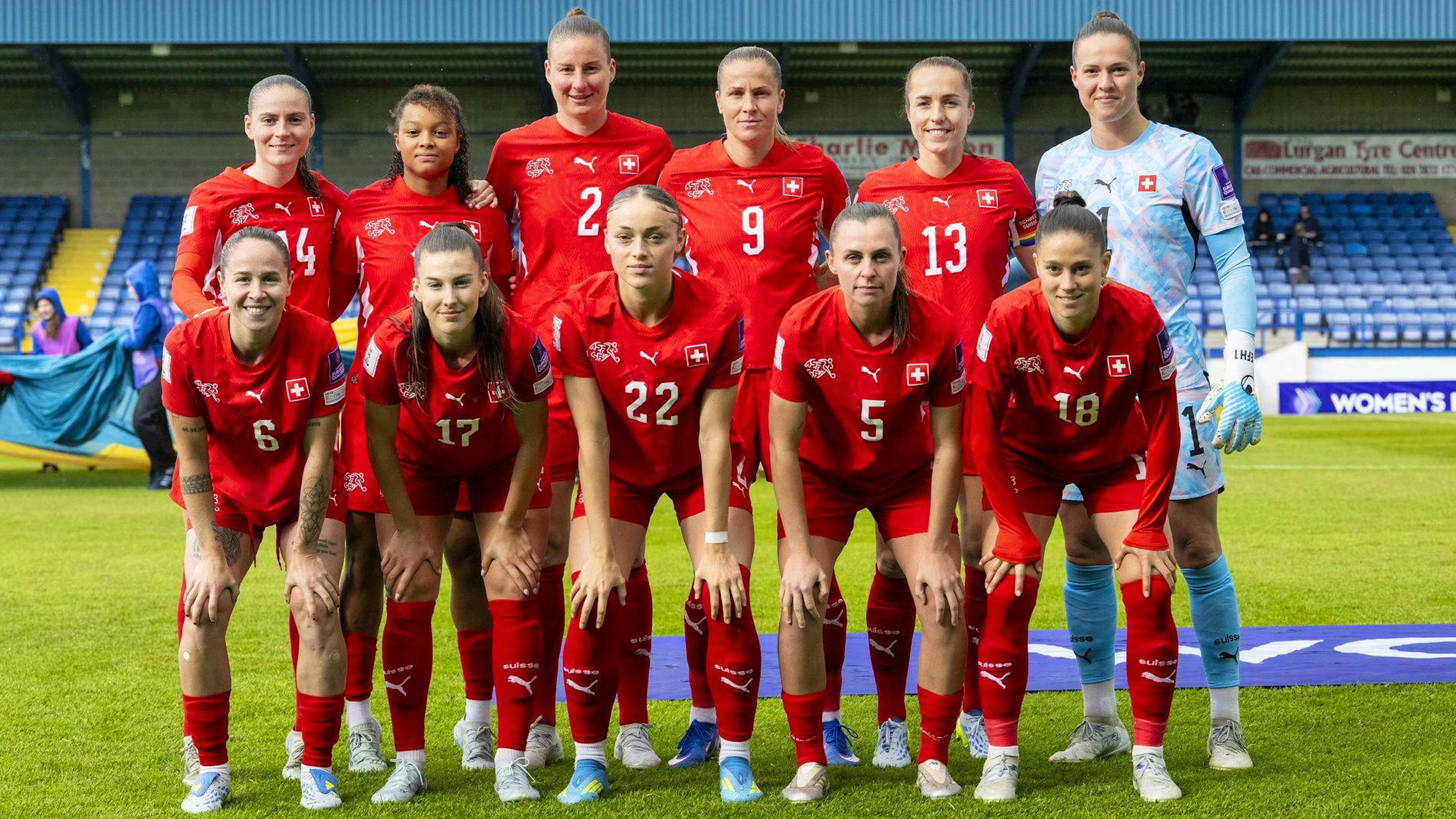 Rafel Navarro verändert die Startelf im Vergleich zum 6:1-Sieg gegen Malta auf fünf Positionen.