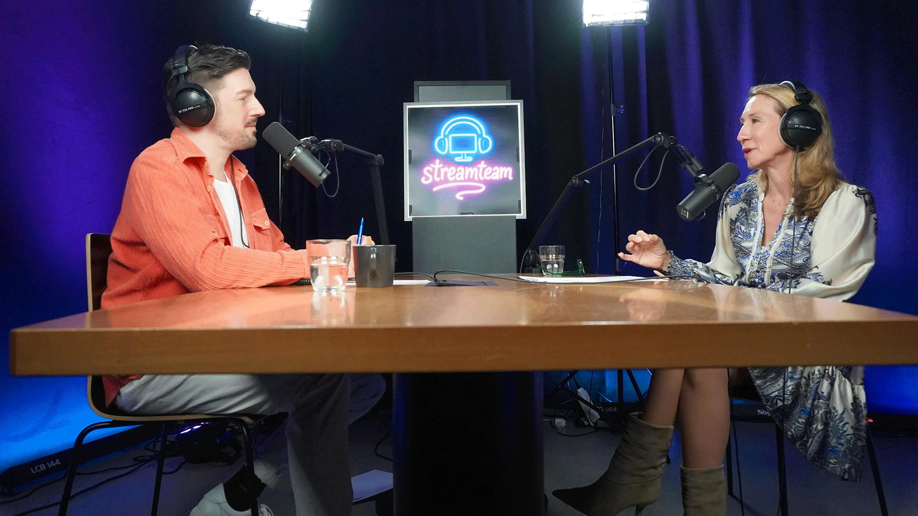 Frank Richter und Tamara Cantieni sind die Hosts des «streamteam»-Podcasts.