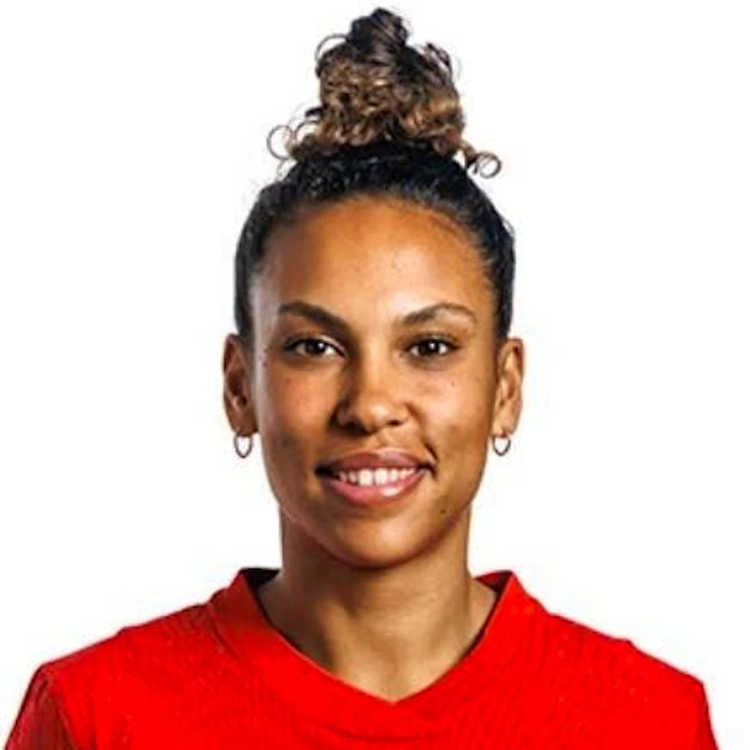 Portrait of Coumba Sow