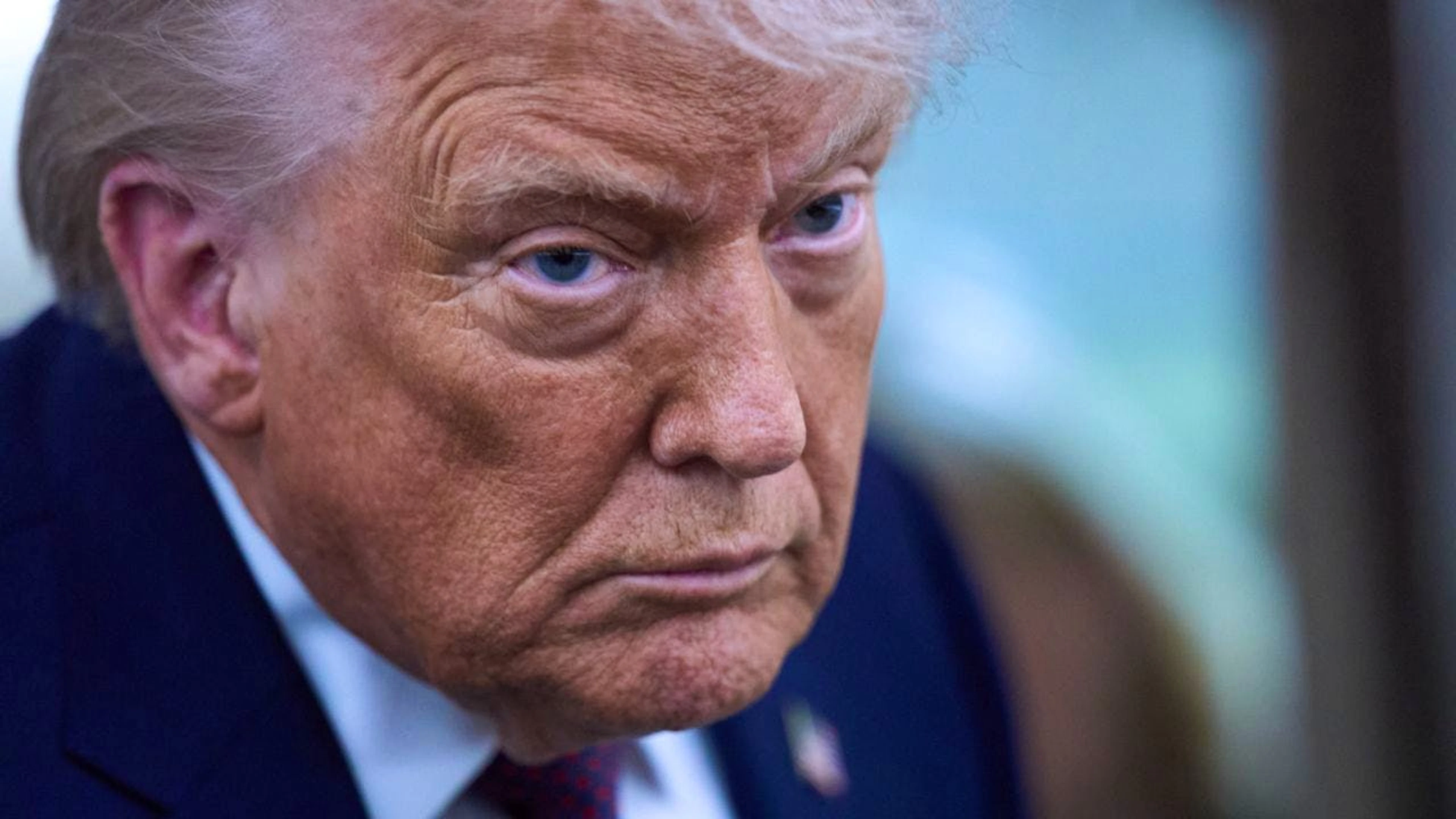 L'operato del presidente americano non convince gli svizzeri.