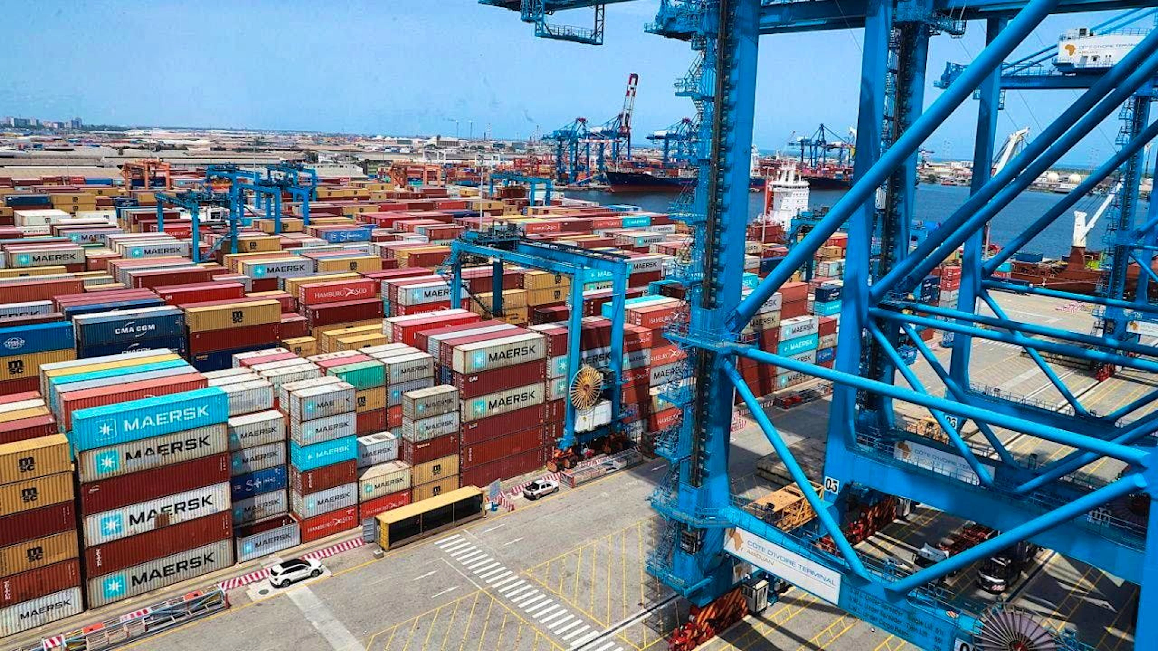 The war in Iran will slow global economic growth more than expected: The World Bank anticipates the weakest global economic growth since the start of the COVID-19 pandemic. (File photo)