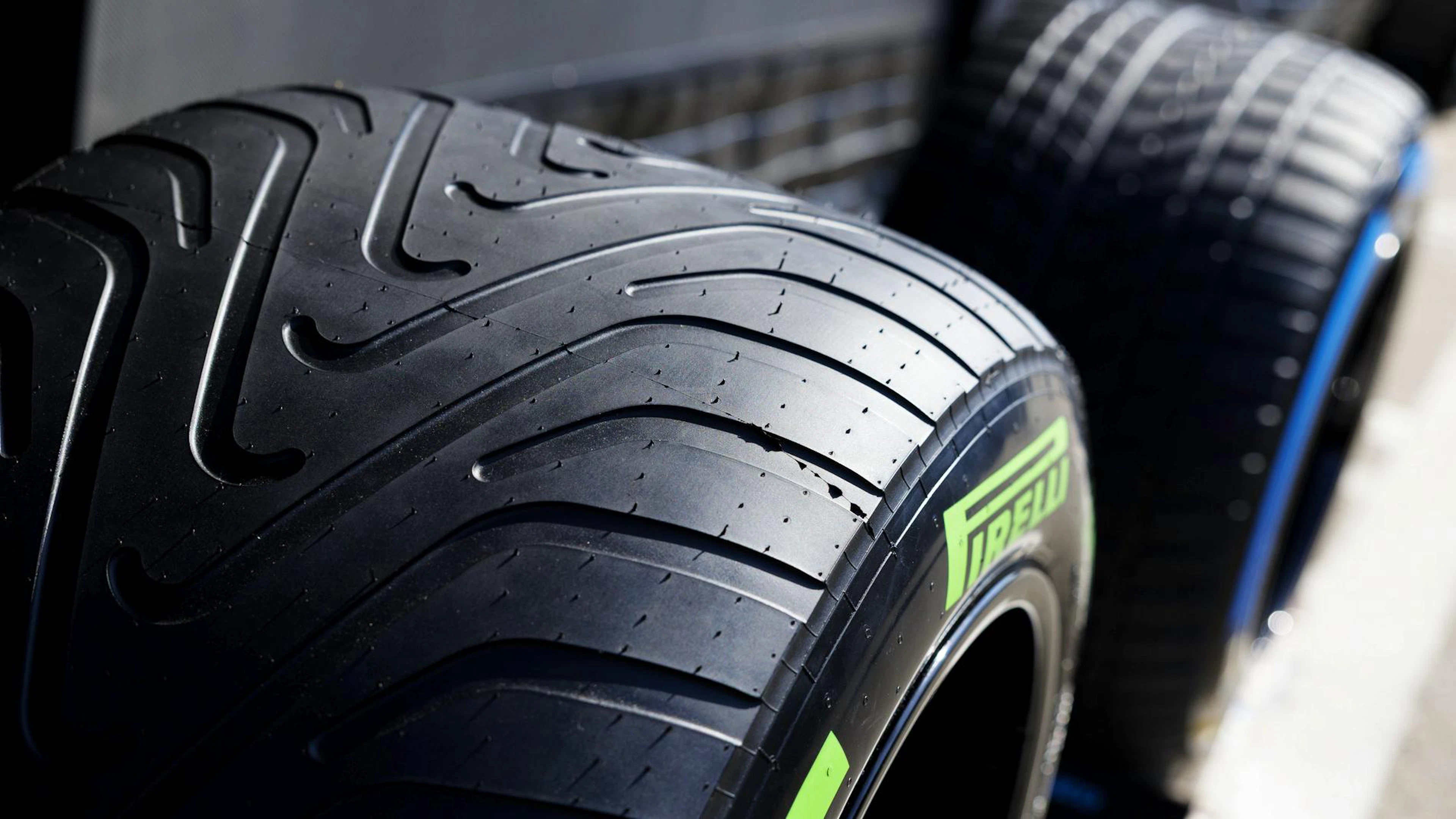 L'équipementier italien Pirelli restera le fournisseur unique de pneus en F1 lors de la saison 2028.