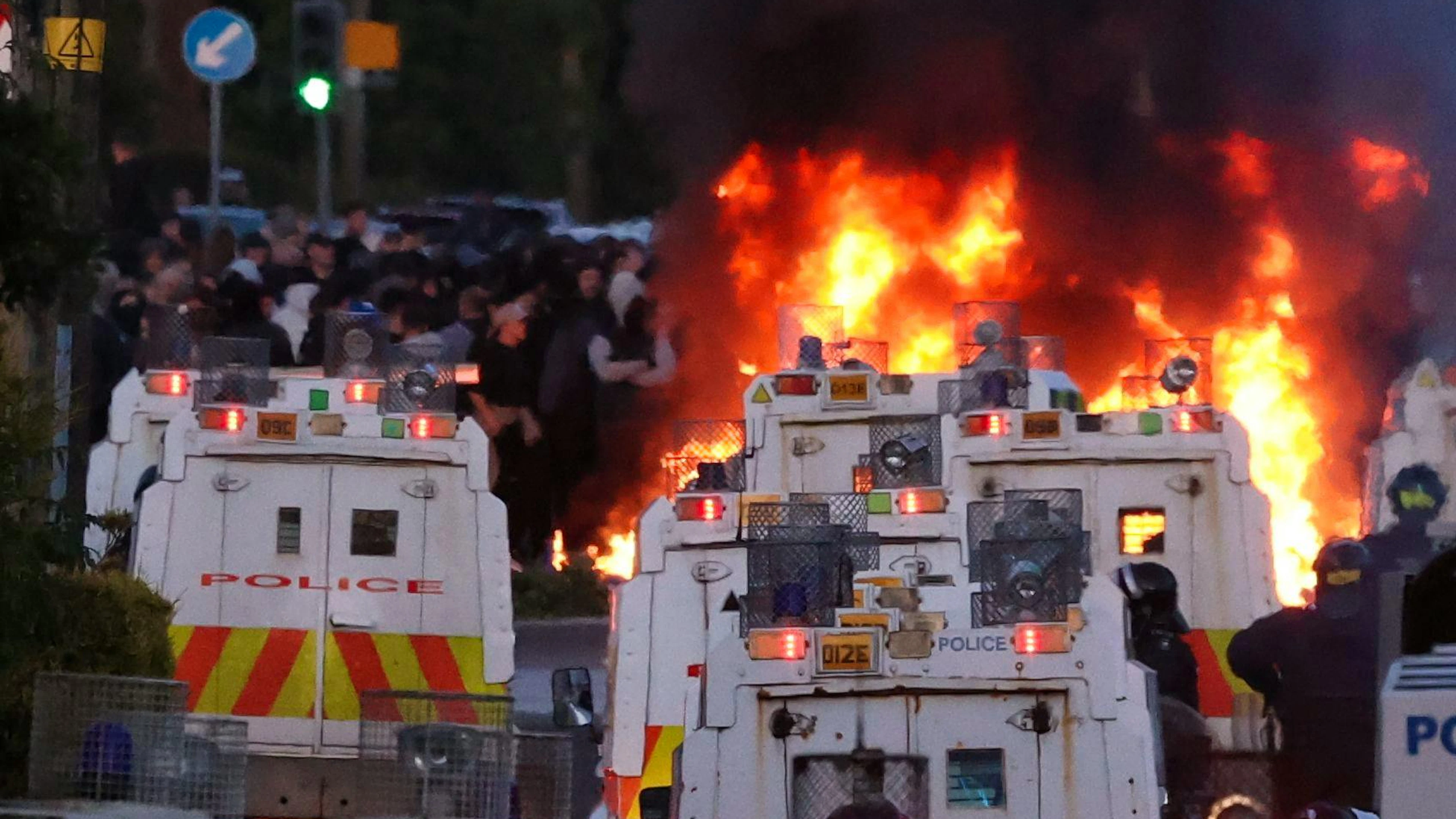 Die Szene am Mittwochabend in Newtownabbey, einem Vorort von Belfast.