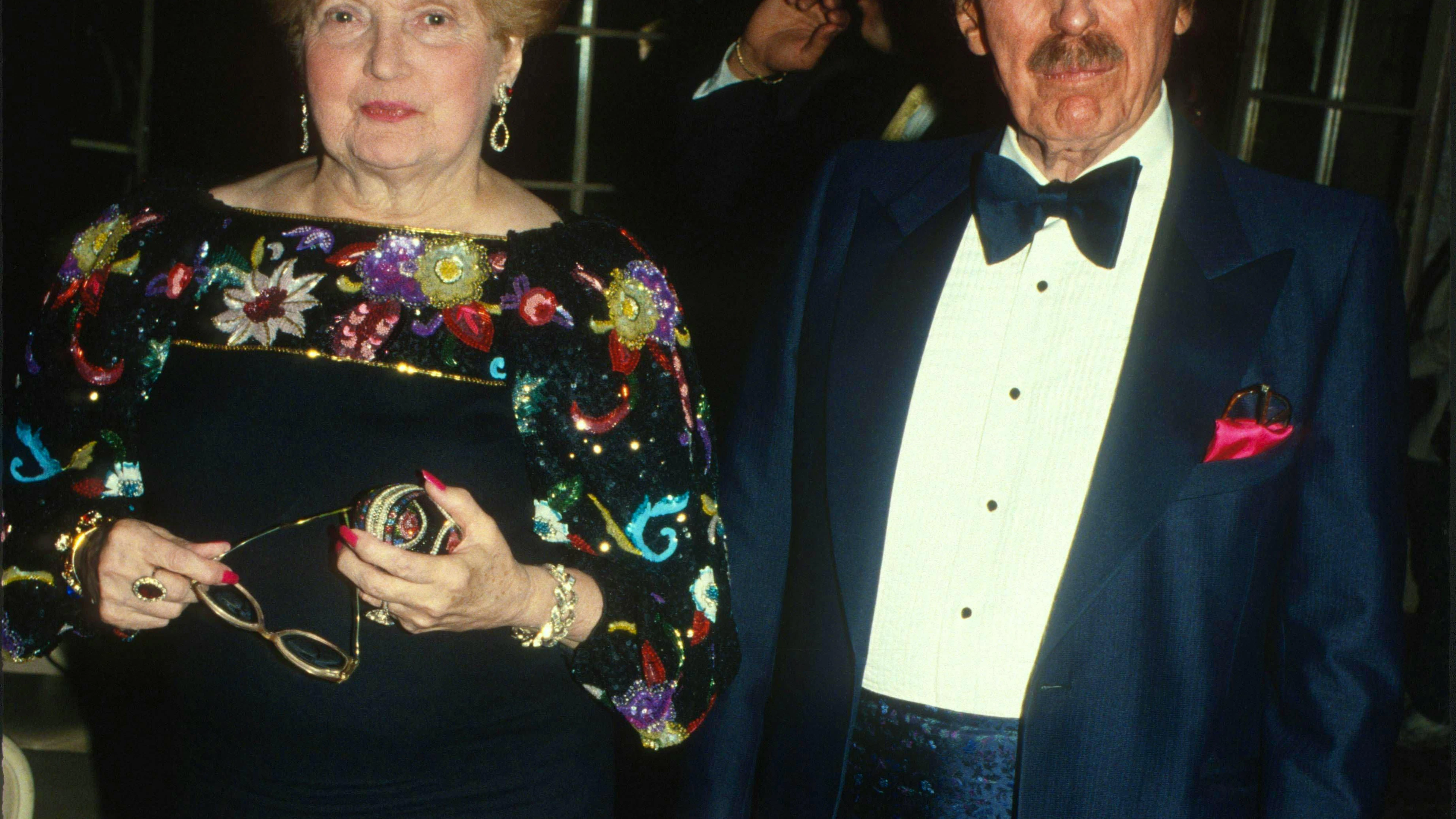 Mary Anne und Fred Trump 1990: Im Alter kommen bei Mary Anne Probleme mit Osteoporose hinzu. Donald Trumps Mutter stirbt im Jahr 2000 im Alter von 88 Jahren – sie überlebt ihren Mann um ein Jahr.