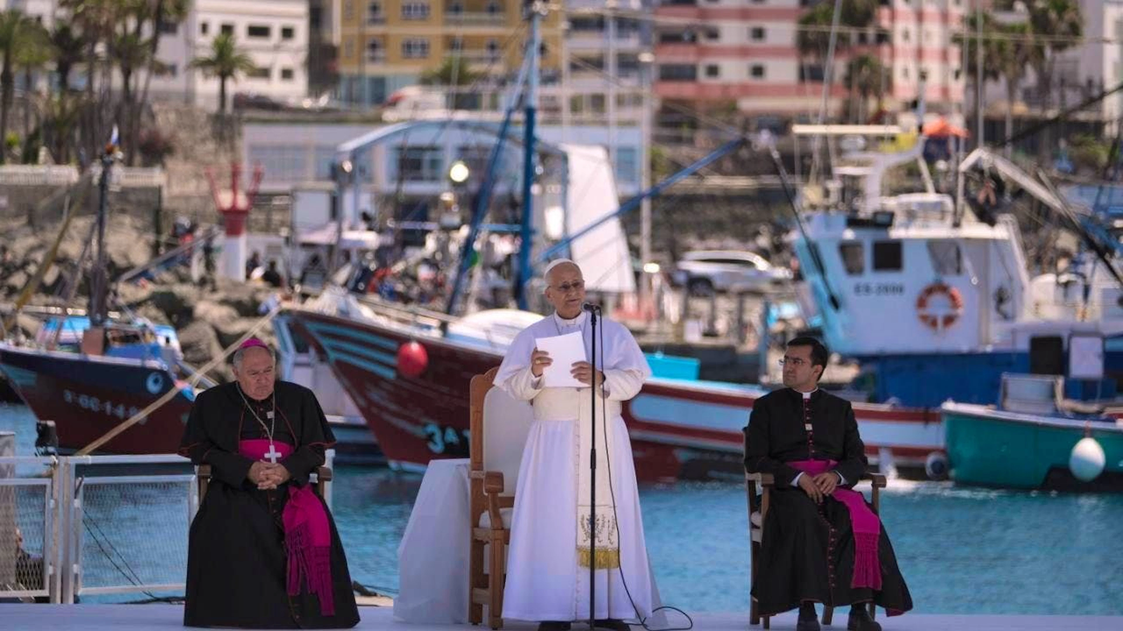 Pope Leo XIV attends a meeting with organizations that work with migrants. Photo: Alessandra Tarantino/AP/dpa