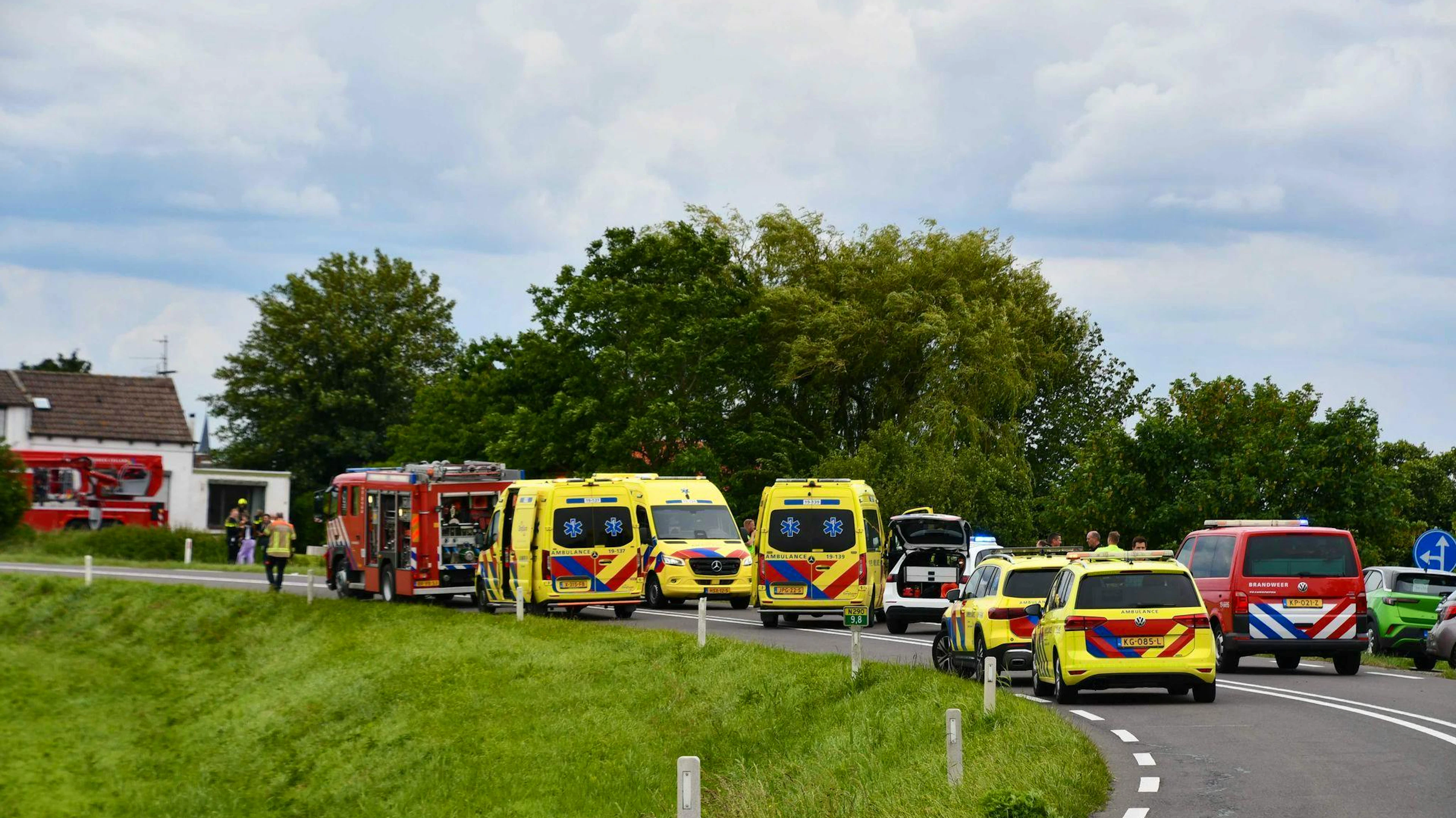 Drei Menschen kamen bei dem Unfall ums Leben, darunter zwei Kinder.