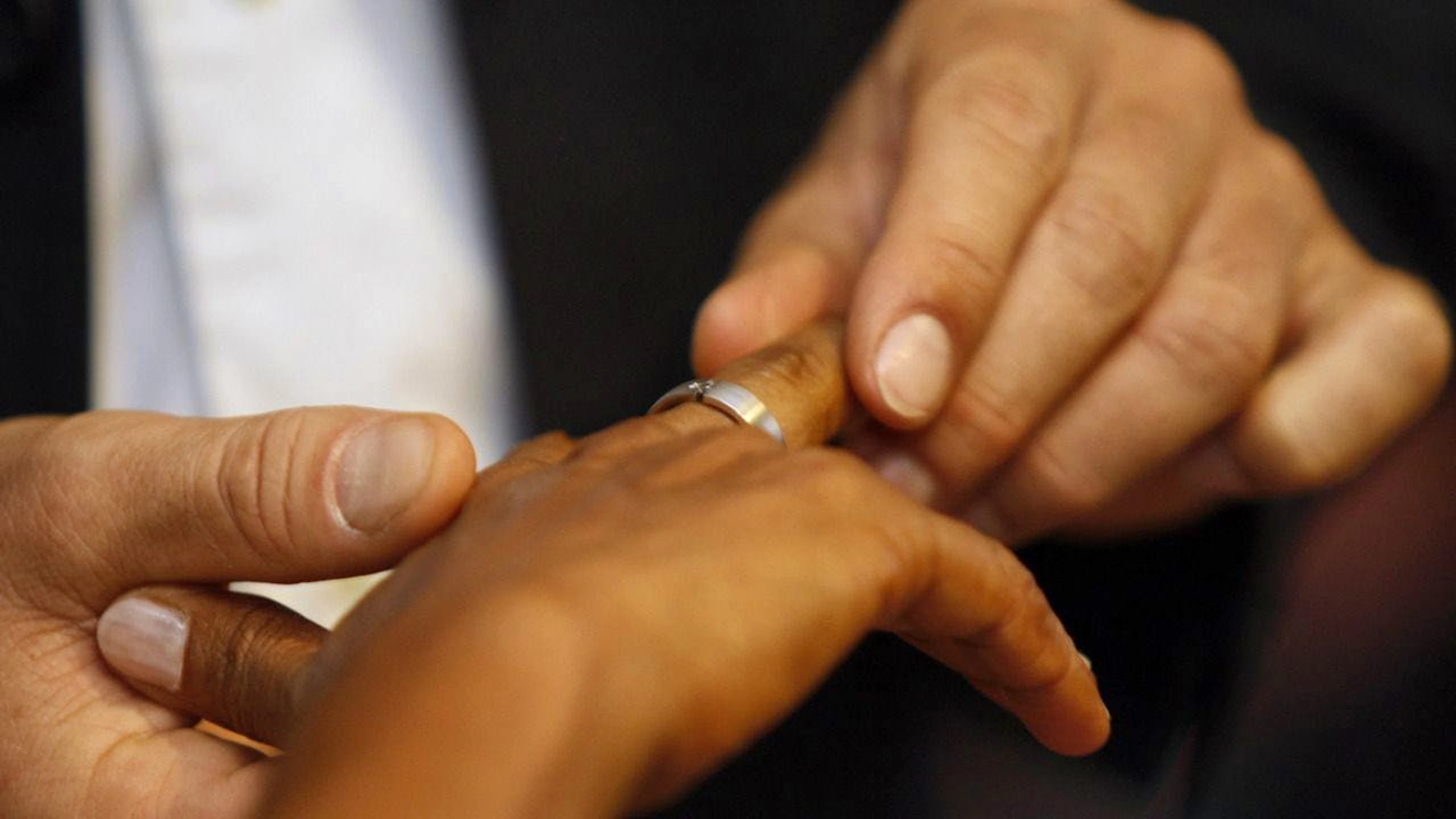 Attualmente il ricongiungimento familiare è escluso solo in caso di matrimoni forzati e di matrimoni contratti con minorenni. (Foto simbolica)