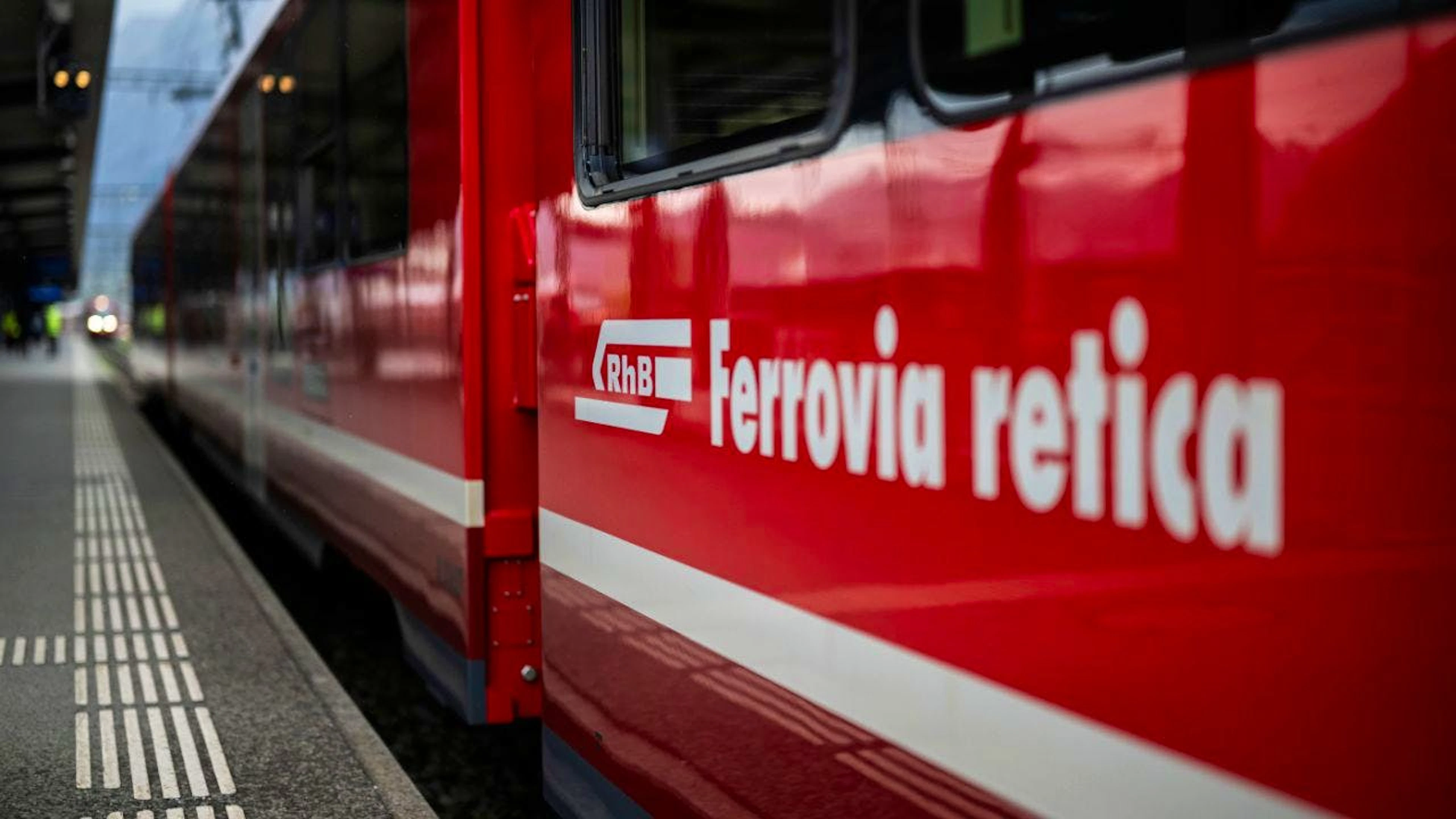 La Ferrovia retica dovrà sostituire a medio-lungo termine un terzo del proprio organico a causa dei pensionamenti previsti nei prossimi dieci anni. (immagine simbolica)