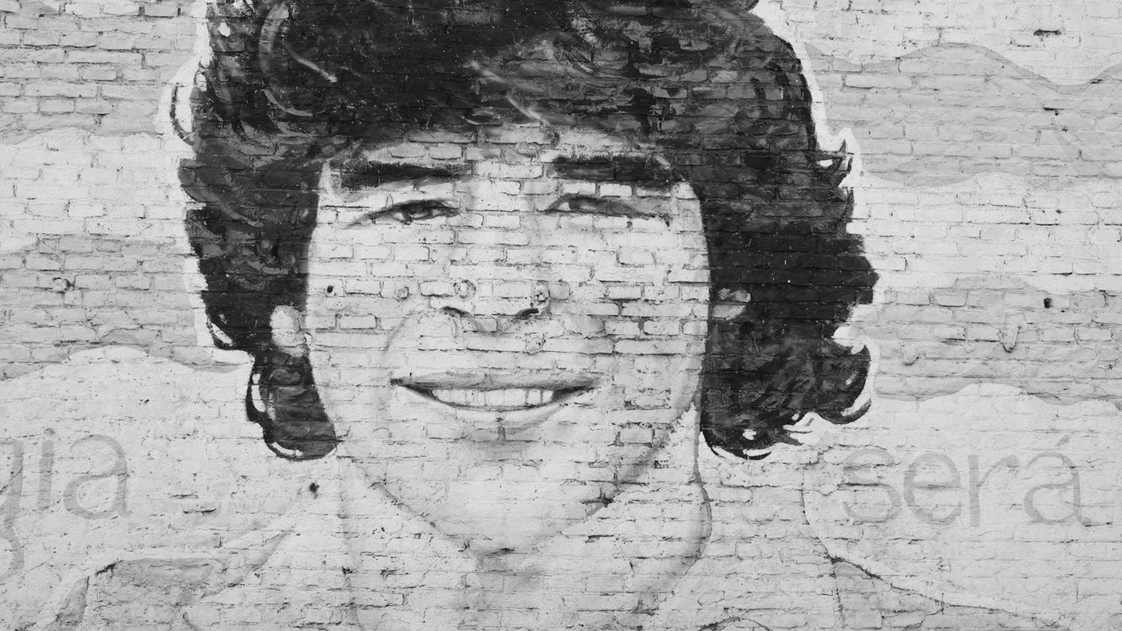 Maradona est décédé le 25 novembre 2020, à 60 ans.