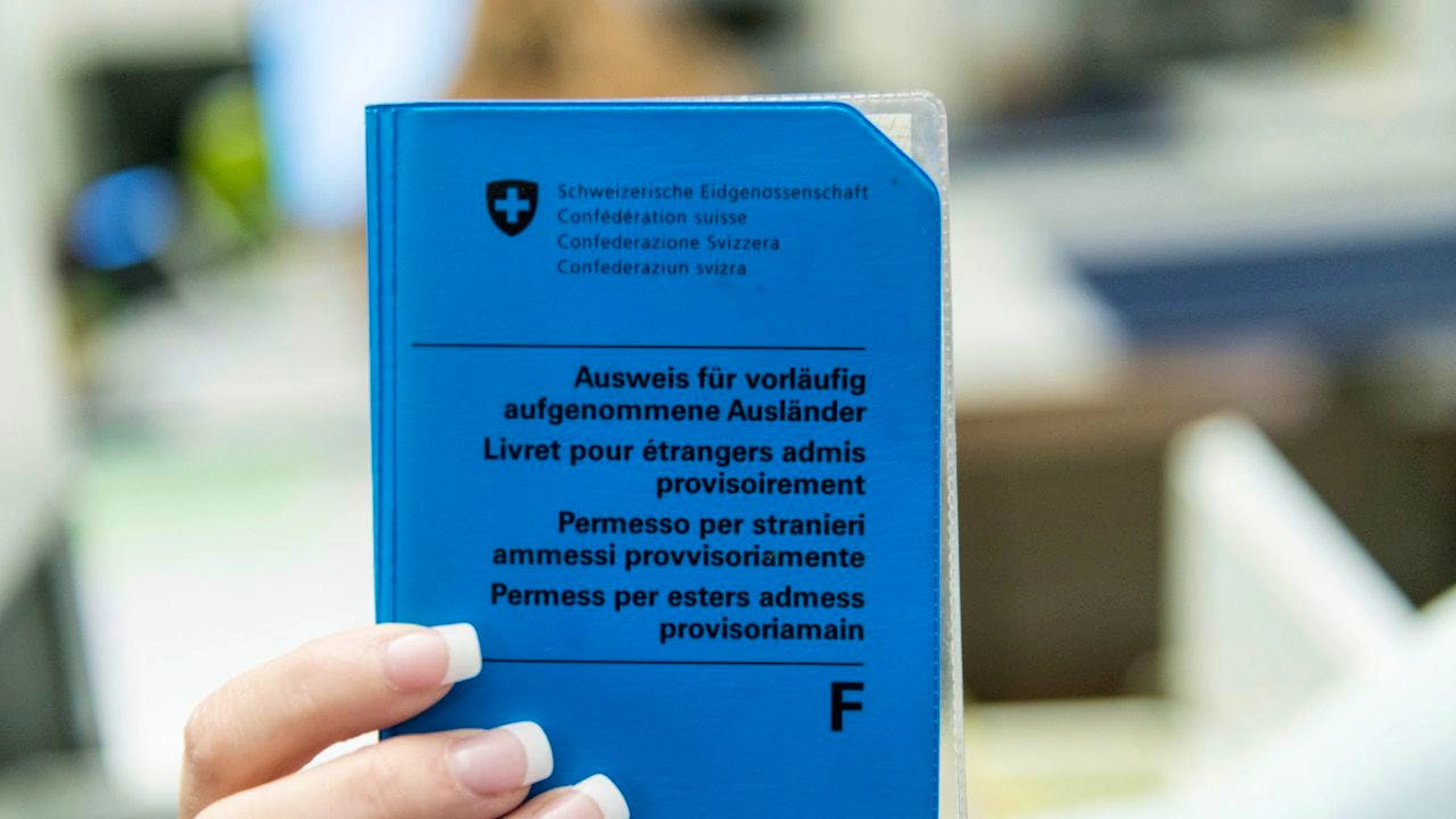 Eine Kommission im Nationalrat möchte für unzumutbare Wegweisungen von Asylsuchenden genauere Kriterien festlegen. (Themenbild)