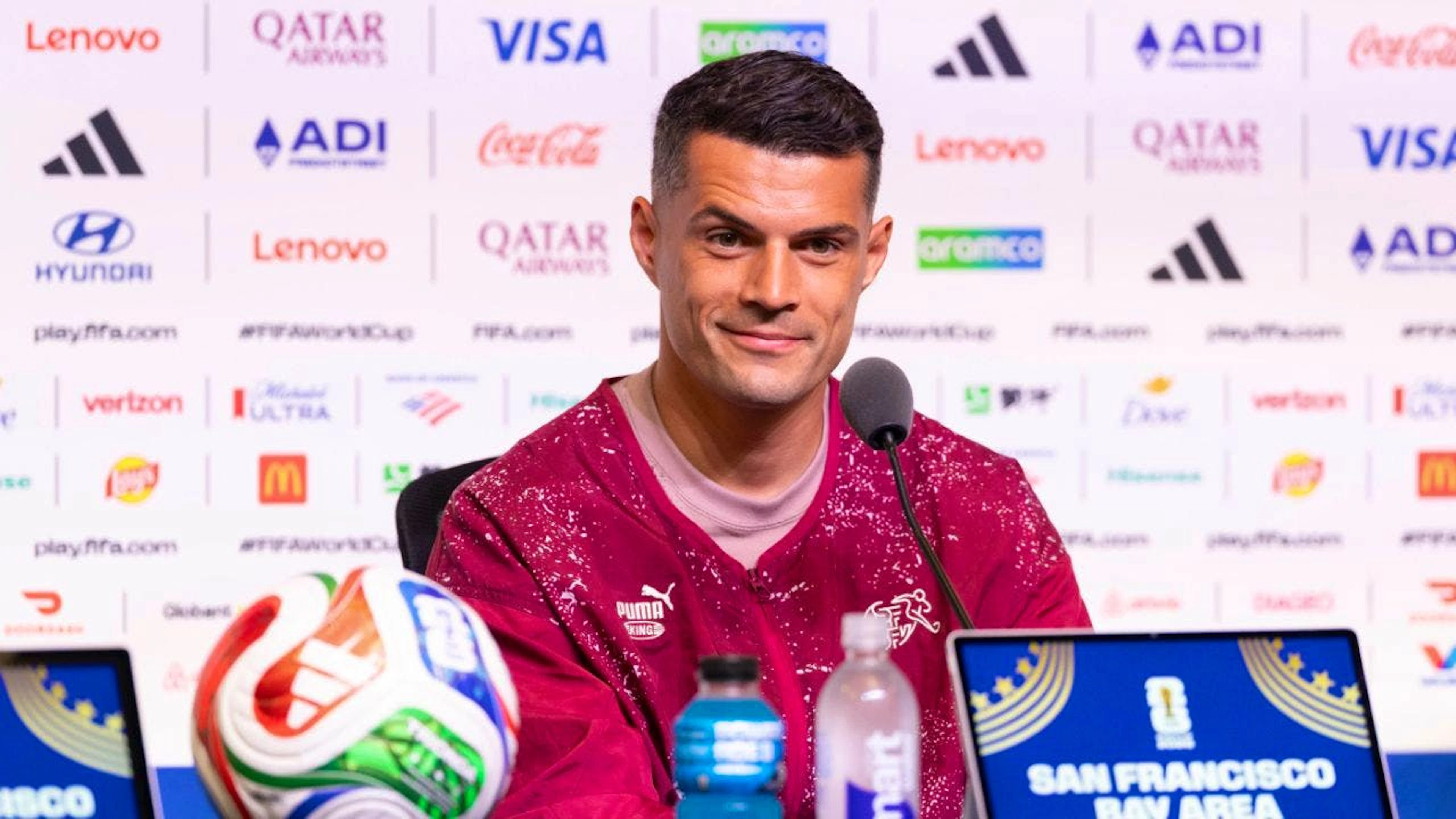 Granit Xhaka, Captain der Schweizer Nationalmannschaft, blickt dem WM-Start entgegen